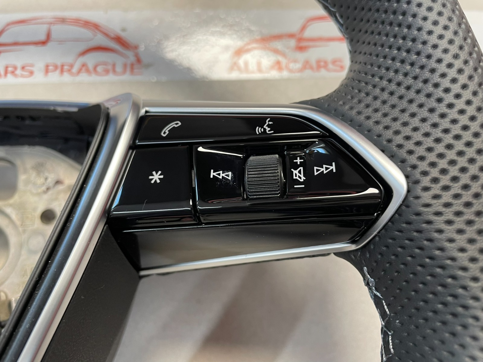 AUDI A6 C8 - AUDI SPORT LENKRAD S LEDER GELOCHT ABGEFLACHT 4K0419091BE NEU ! - Obrázek 9