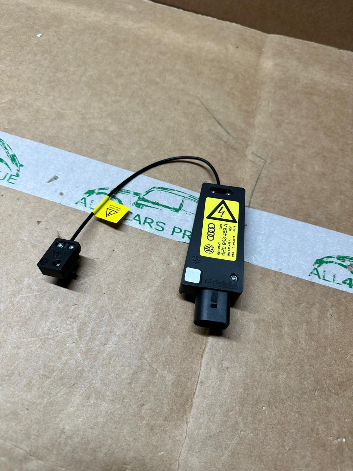 AUDI A8/S8, Q7 IONISATOR EMITTER AIR QUALITY 4H0963459A ORIG.NEU!! - Obrázek 3