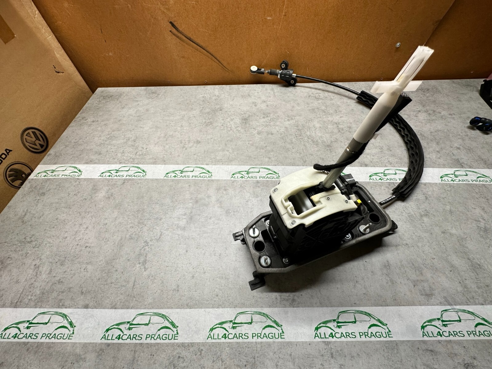 AUDI Q2 VW T-ROC AUTOMATIK DSG SCHALTMECHANISMUS 5Q1713023BJ 5Q0713266AM NEU!! - Obrázek 3