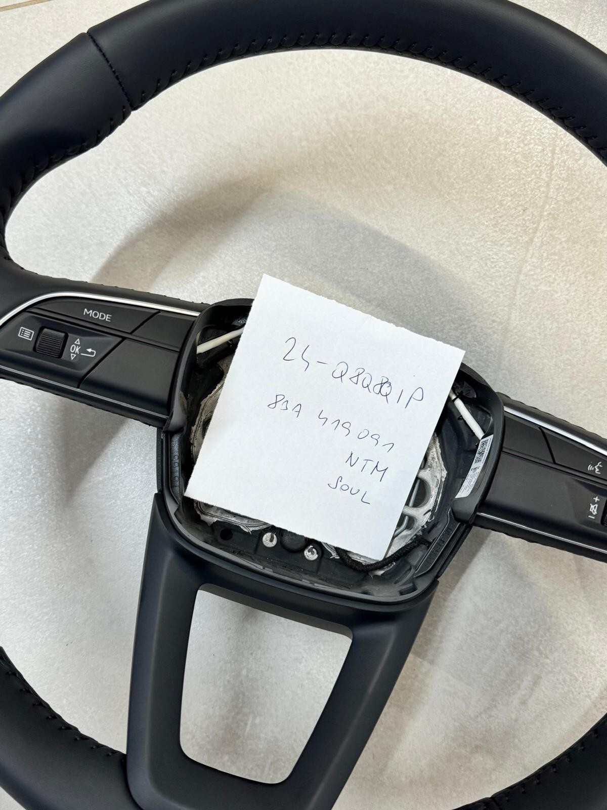 AUDI Q3 MULTIFUNKTIONAL SPORT LENKRAD LEDER 83A419091 NTM SCHWARZ SOUL NEU AUDI - Obrázek 16