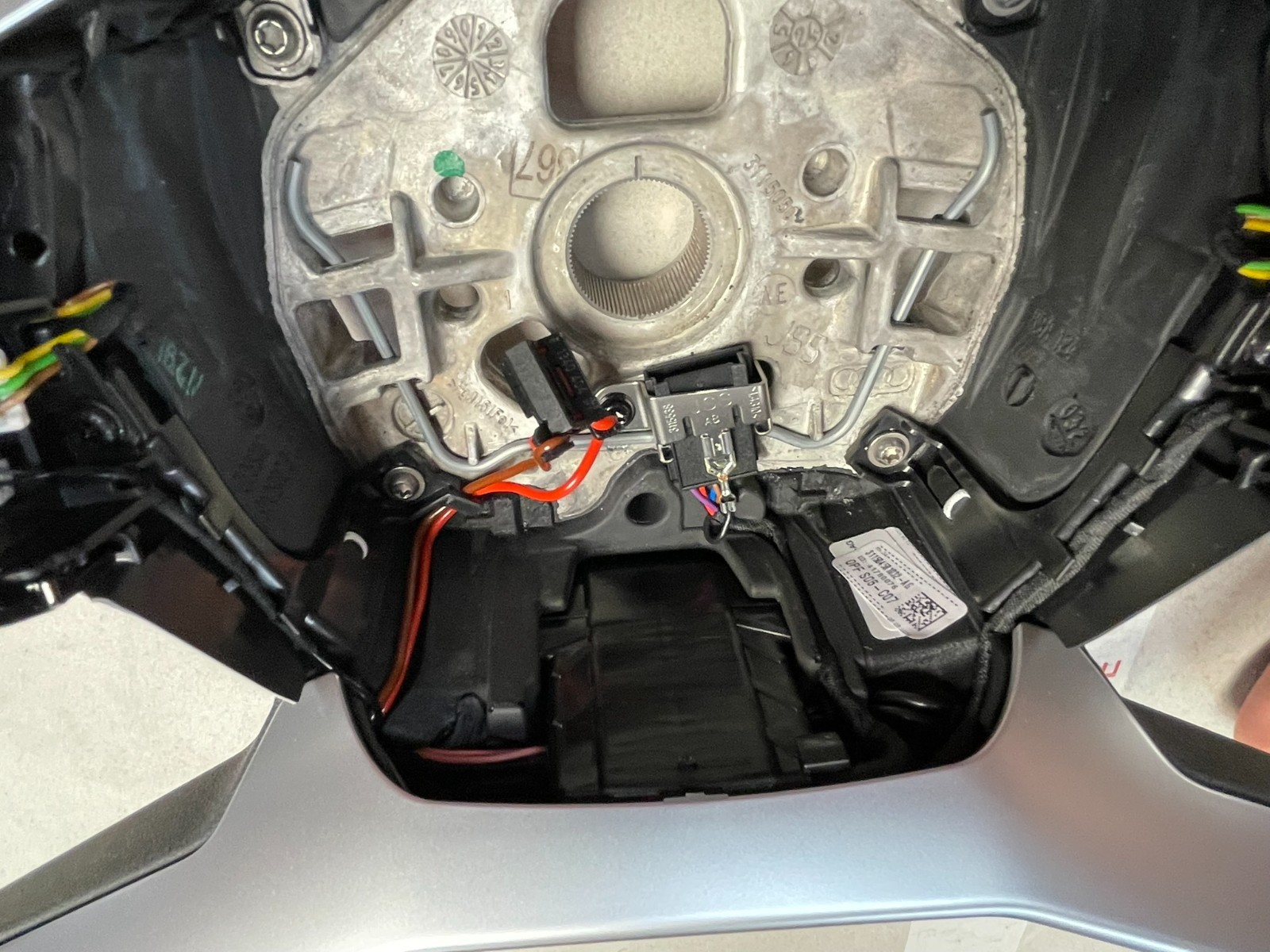 AUDI Q4 E-TRON LENKRAD BEHEIZT LEDER MIT PADELS 89A419091AM ORIG. AUDI NEU !! - Obrázek 13