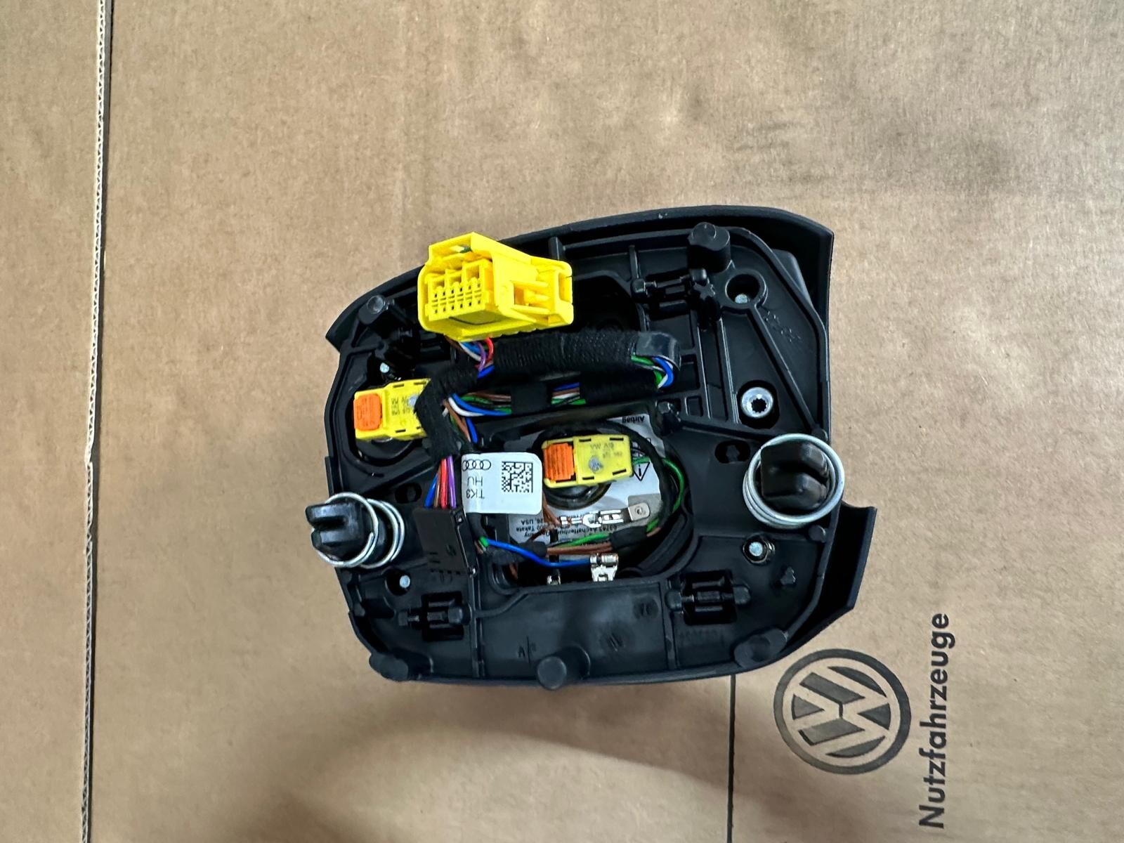 AUDI Q5 LEDER LENKRAD 80A419091BC MIT AIRBAG. - Obrázek 13