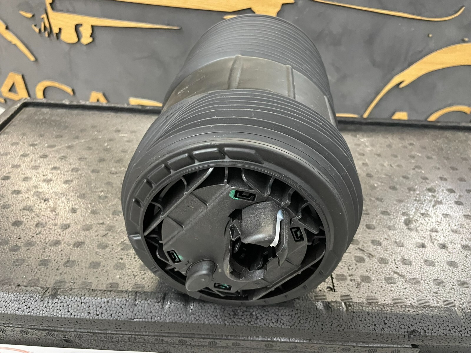 AUDI Q7 LUFTFEDER LUFTFEDERUNG HINTEN LINKS 4M0616001AJ FAST NEU DEM V TEST CAR - Obrázek 11