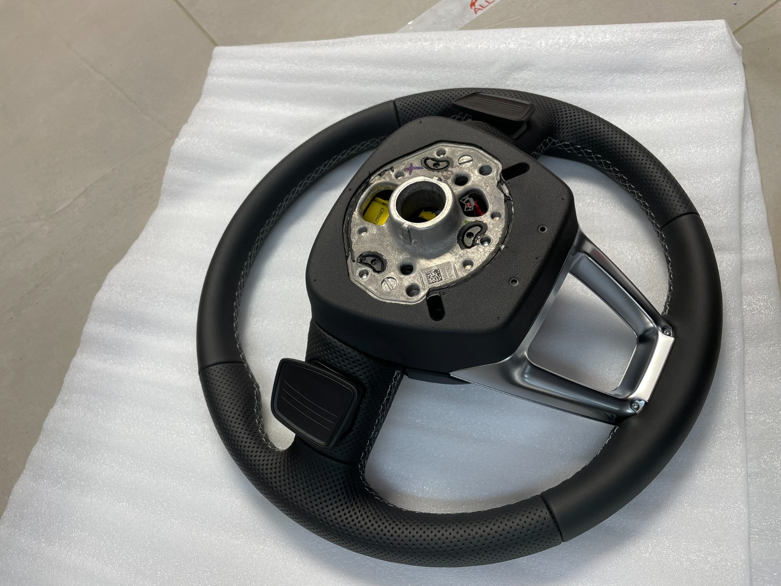 AUDI Q7 Q8 4M LENKRAD SPORT S BEHEIZT GELOCHT KAPAZITÄTS 4M8419091Q ORIG. NEU ! - Obrázek 21