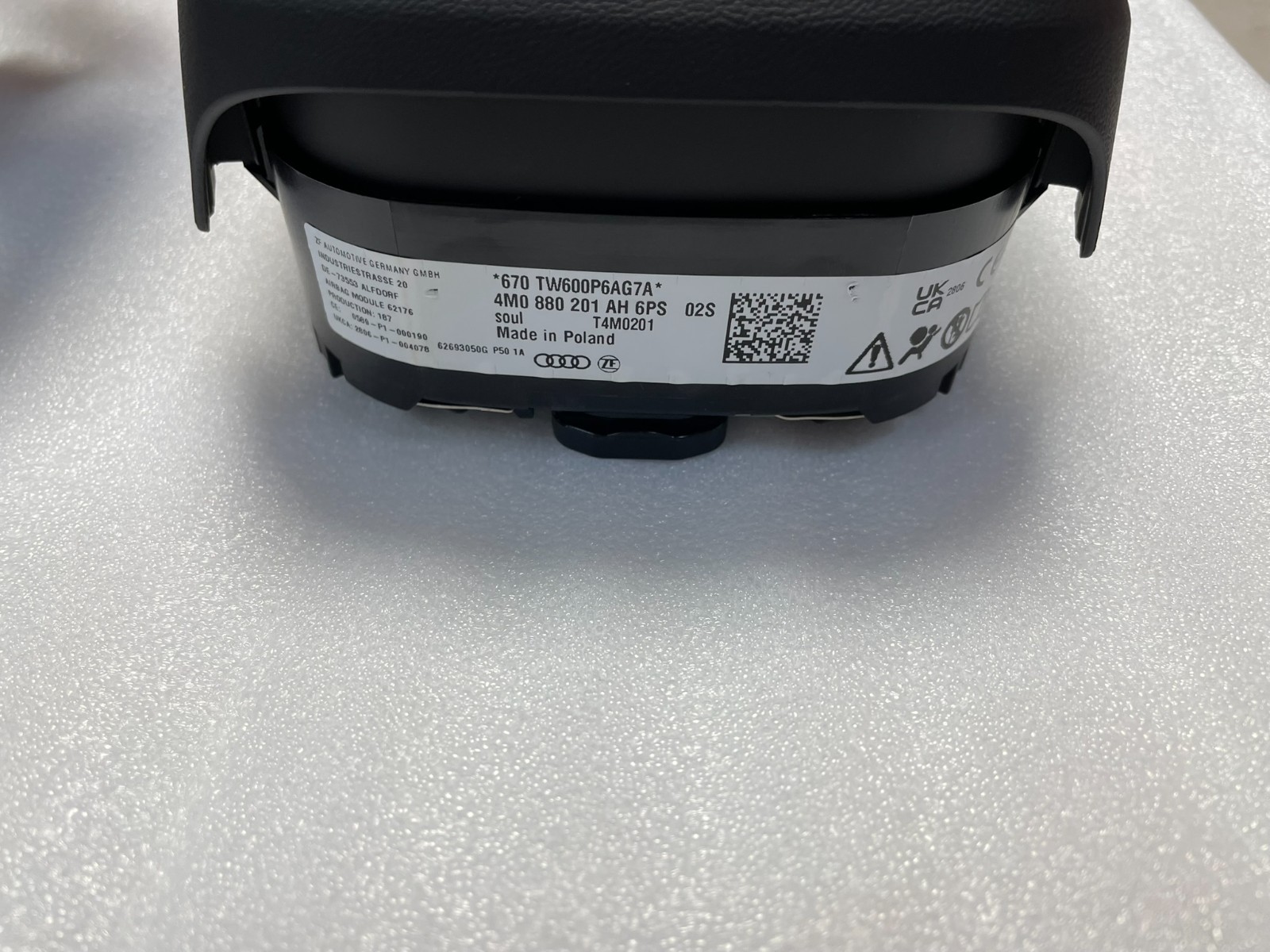 AUDI Q7 Q8 4M LENKRAD SPORT S BEHEIZT GELOCHT KAPAZITÄTS 4M8419091Q ORIG. NEU ! - Obrázek 4