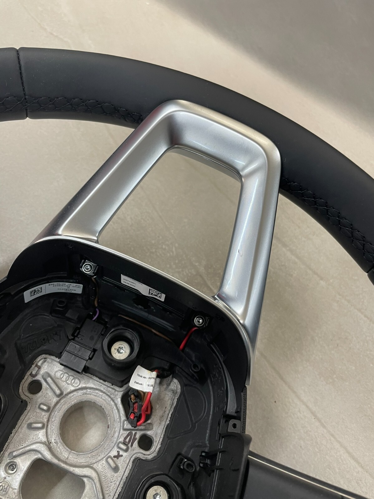 AUDI Q7 Q8 SPORT LEDER LENKRAD BEHEIZT SCHWARZ 4M8419091T Fast Neu d v Test Car - Obrázek 17