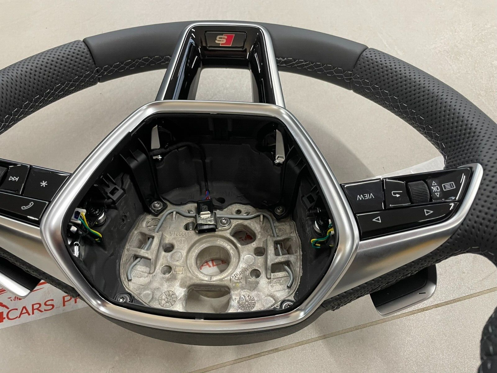 AUDI S6,A6,A7,A8 C8 SPORT LEDER LENKRAD S GELOCHT - Fast Neu-Dem v Neu Wagen... - Obrázek 12