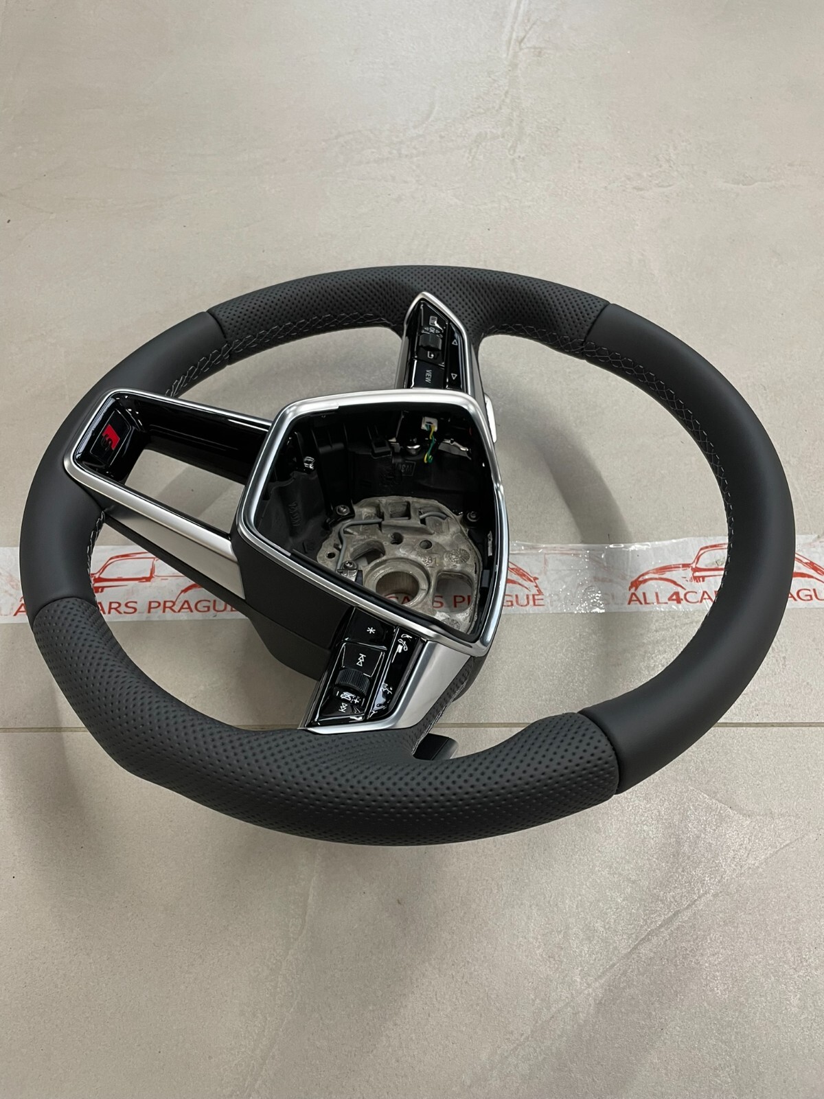 AUDI S6,A6,A7,A8 C8 SPORT LEDER LENKRAD S GELOCHT - Fast Neu-Dem v Neu Wagen... - Obrázek 15