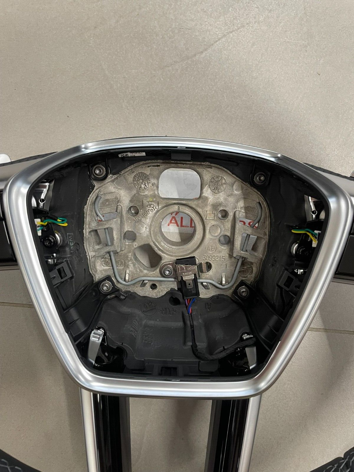 AUDI S6,A6,A7,A8 C8 SPORT LEDER LENKRAD S GELOCHT - Fast Neu-Dem v Neu Wagen... - Obrázek 6