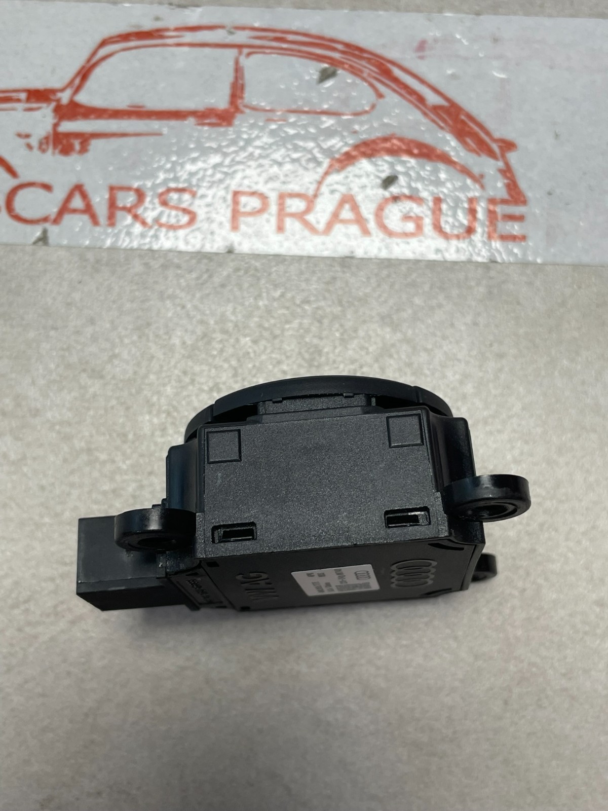 AUDI VW SITZ SCHALTER FÜR VERSTELLUNG LENDENWIRBELSTÜTZE LINKS 4N0959777E ORIG ! - Obrázek 12