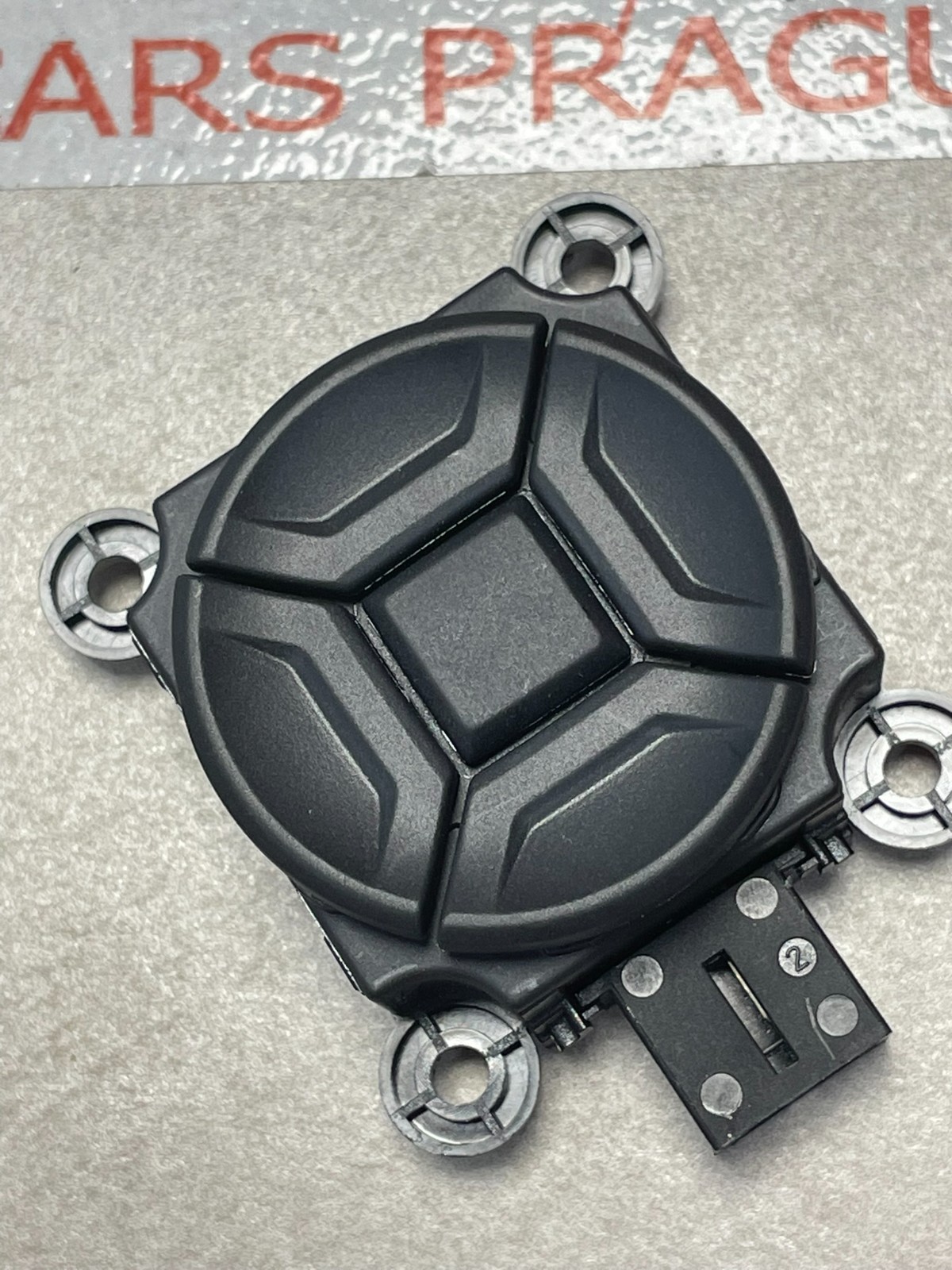 AUDI VW SITZ SCHALTER FÜR VERSTELLUNG LENDENWIRBELSTÜTZE LINKS 4N0959777E ORIG !