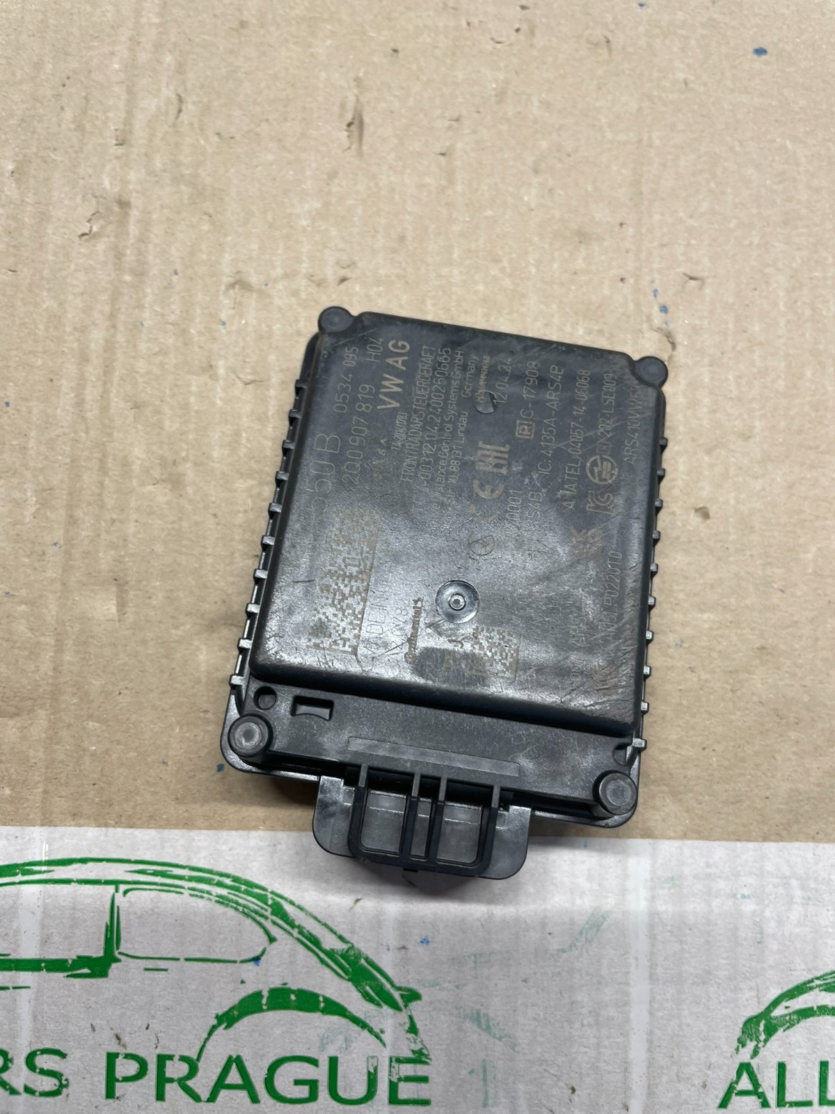 AUDI VW ŠKODA ACC RADARSENSOR 2Q0907550B DEMONTIERT VON NEUEM STOßFANGER ORIG ! - Obrázek 8