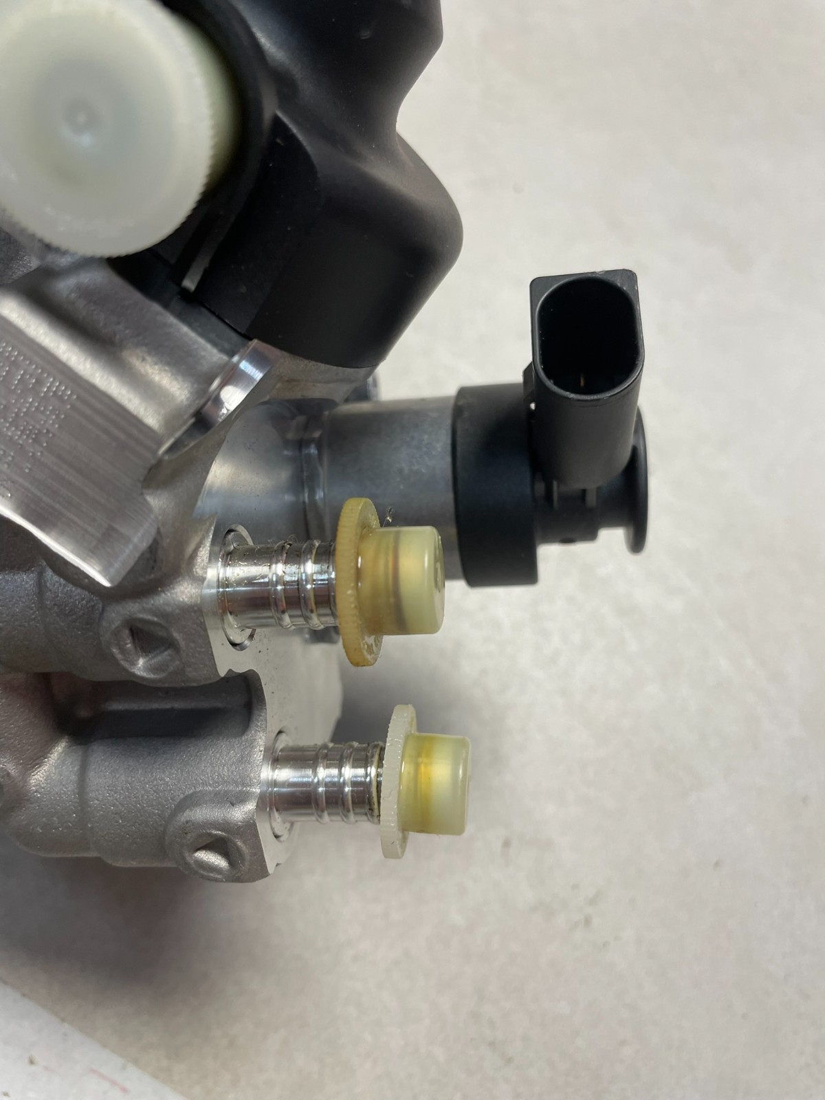 AUDI VW ŠKODA SEAT 2.0 TDI HOCHDRUCKPUMPE 04L130755E EINSPRITZPUMPE ORIG NEU!!! - Obrázek 6