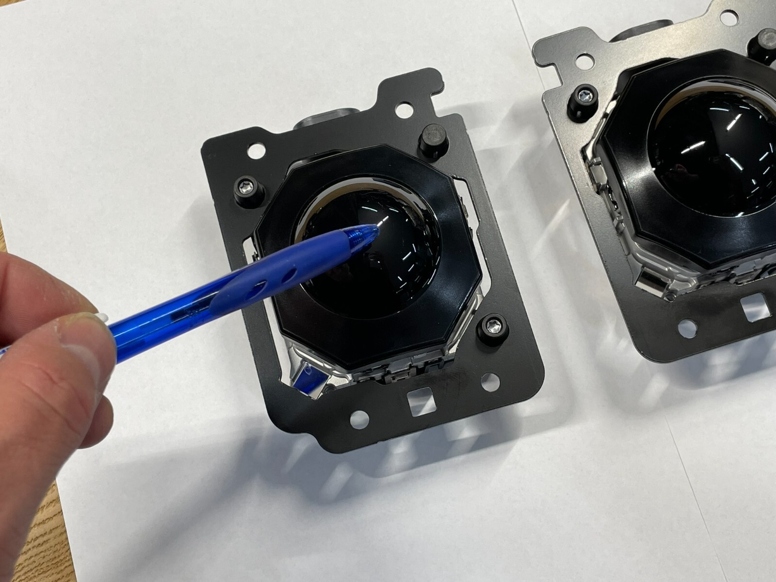 BENTLEY FLYING SPUR ACC RADARSENSOR STEUERGERÄT 3SE907541C 3SE907561C NEU ORIG. - Obrázek 12