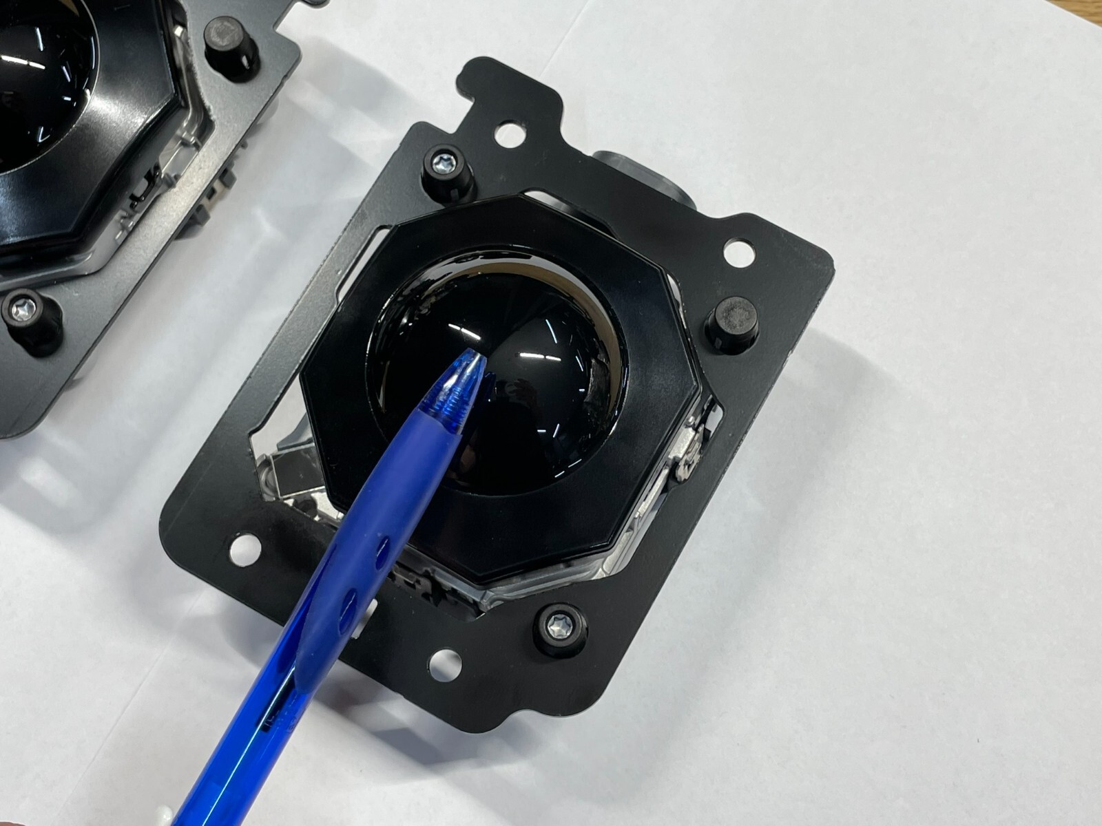 BENTLEY FLYING SPUR ACC RADARSENSOR STEUERGERÄT 3SE907541C 3SE907561C NEU ORIG. - Obrázek 14