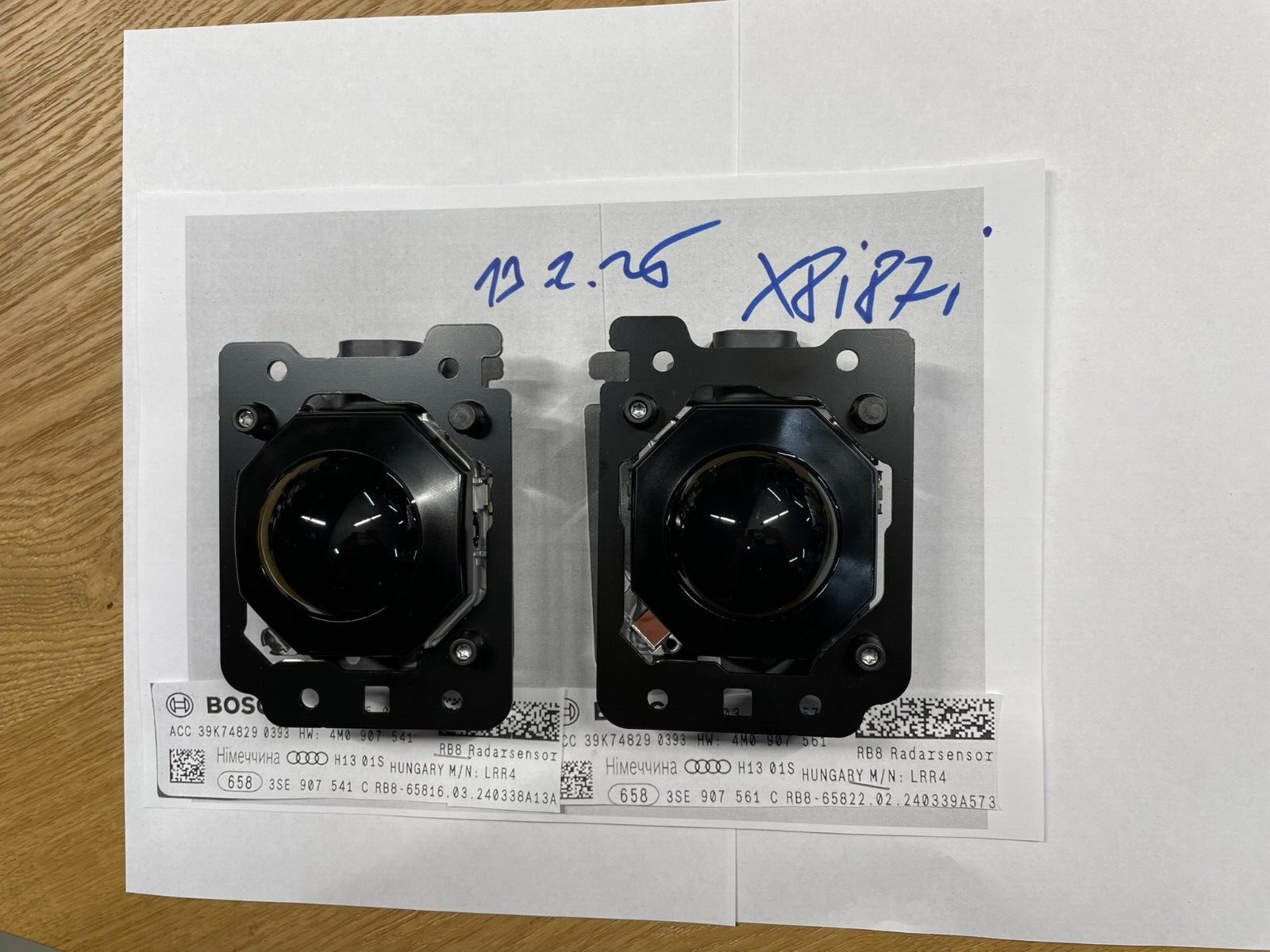 BENTLEY FLYING SPUR ACC RADARSENSOR STEUERGERÄT 3SE907541C 3SE907561C NEU ORIG. - Obrázek 21