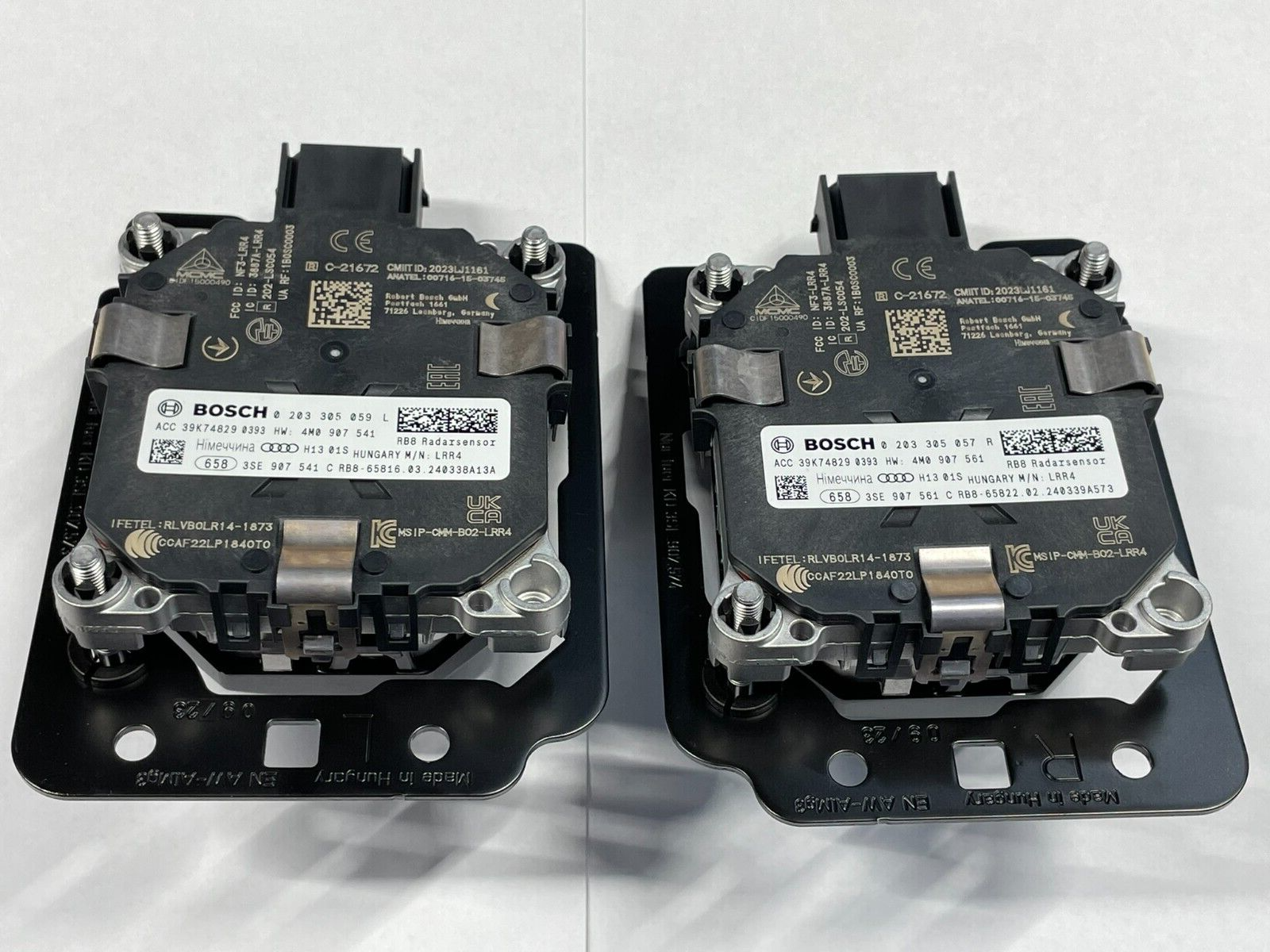 BENTLEY FLYING SPUR ACC RADARSENSOR STEUERGERÄT 3SE907541C 3SE907561C NEU ORIG. - Obrázek 10