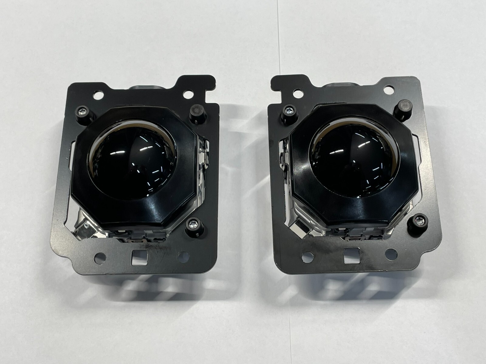 BENTLEY FLYING SPUR ACC RADARSENSOR STEUERGERÄT 3SE907541C 3SE907561C NEU ORIG.