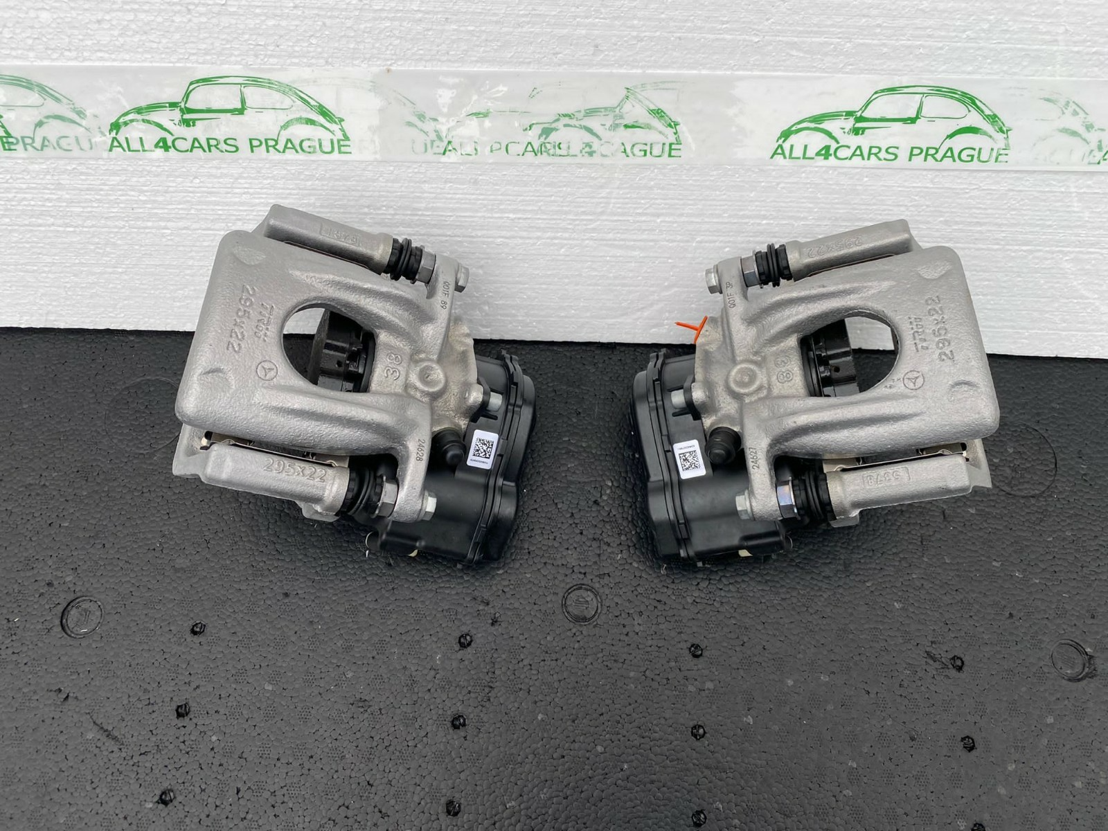 Bremssattel hinten complet links + rechts Mercedes-Benz GLC,C-KLASS NEU!!