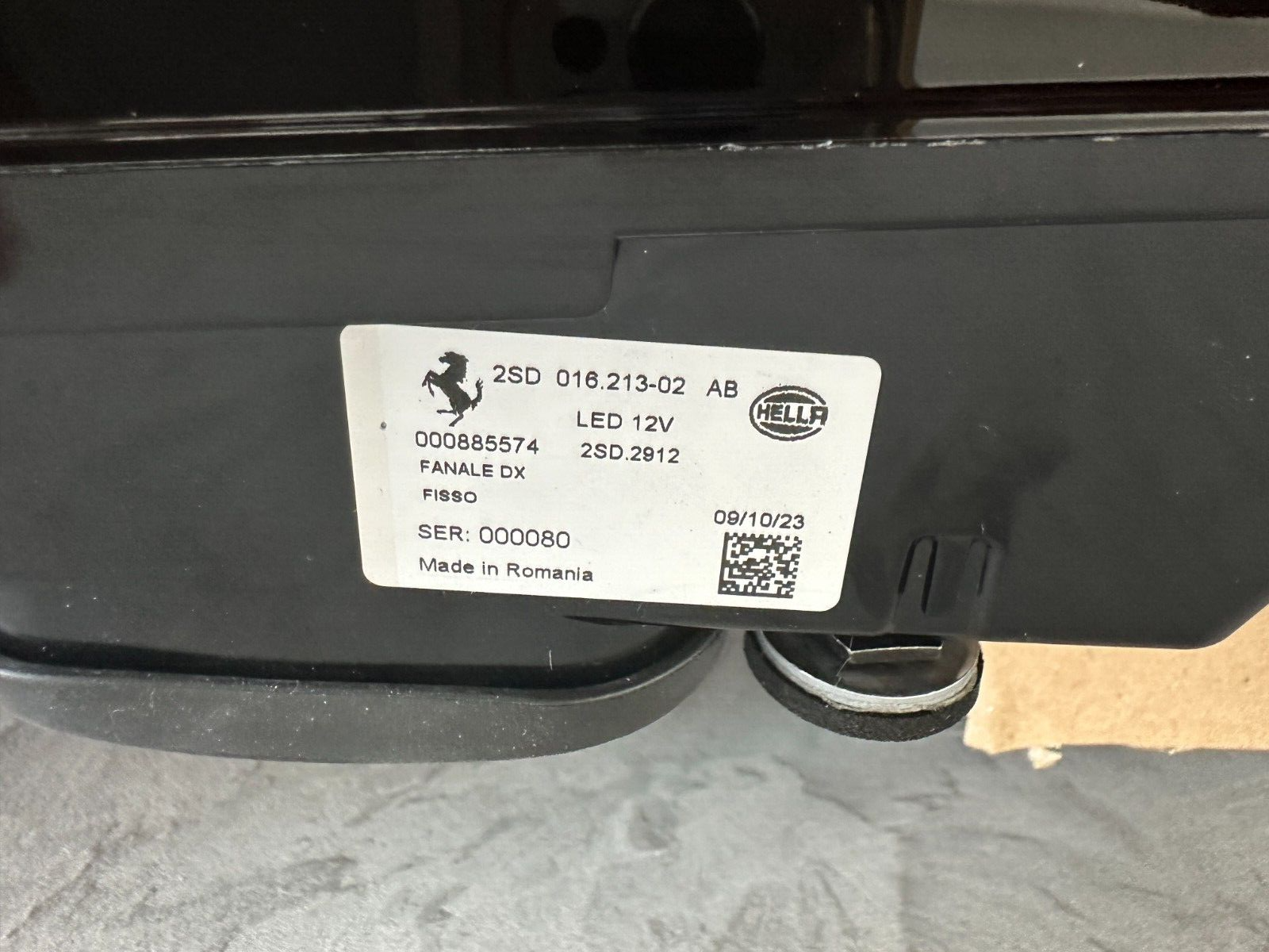 FERRARI PUROSANGUE REAR RIGHT HEADLIGHTS 2*PIECES - Obrázek 4