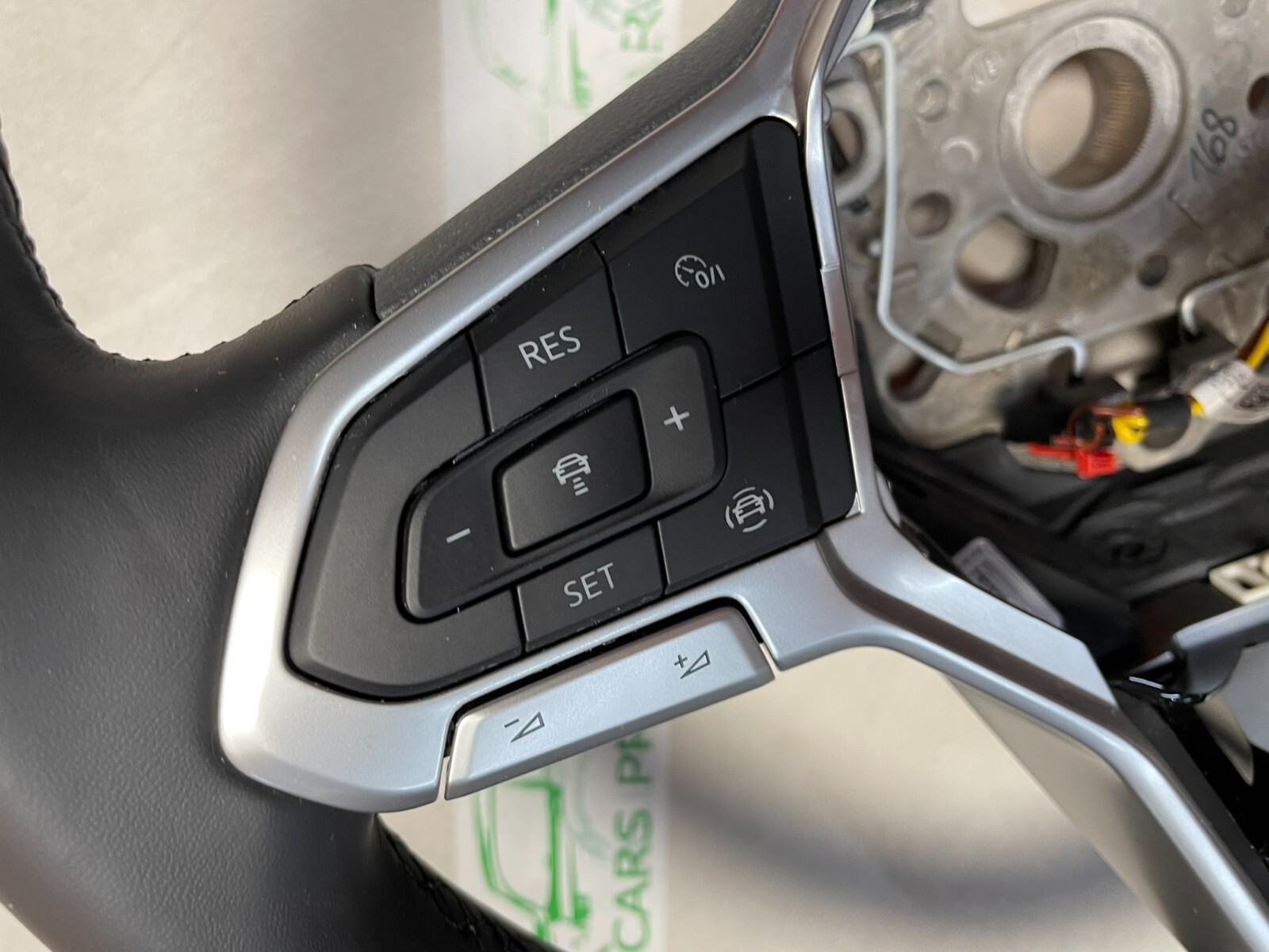 LENKRAD VW GOLF TIGUAN MULTIFUNKTION LENKRAD LOGO R BEHEIZT 5H0419089HP FAST NEU - Obrázek 17