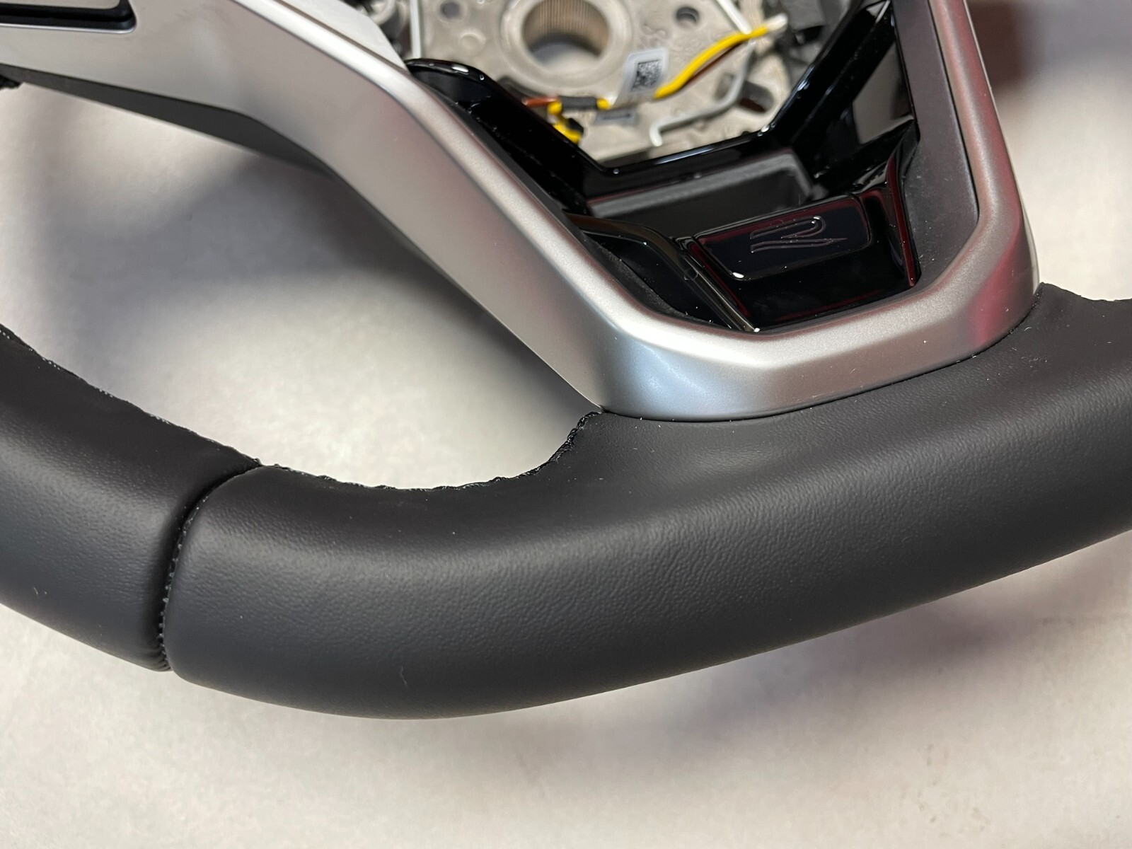 LENKRAD VW GOLF TIGUAN MULTIFUNKTION LENKRAD LOGO R BEHEIZT 5H0419089HP FAST NEU - Obrázek 19