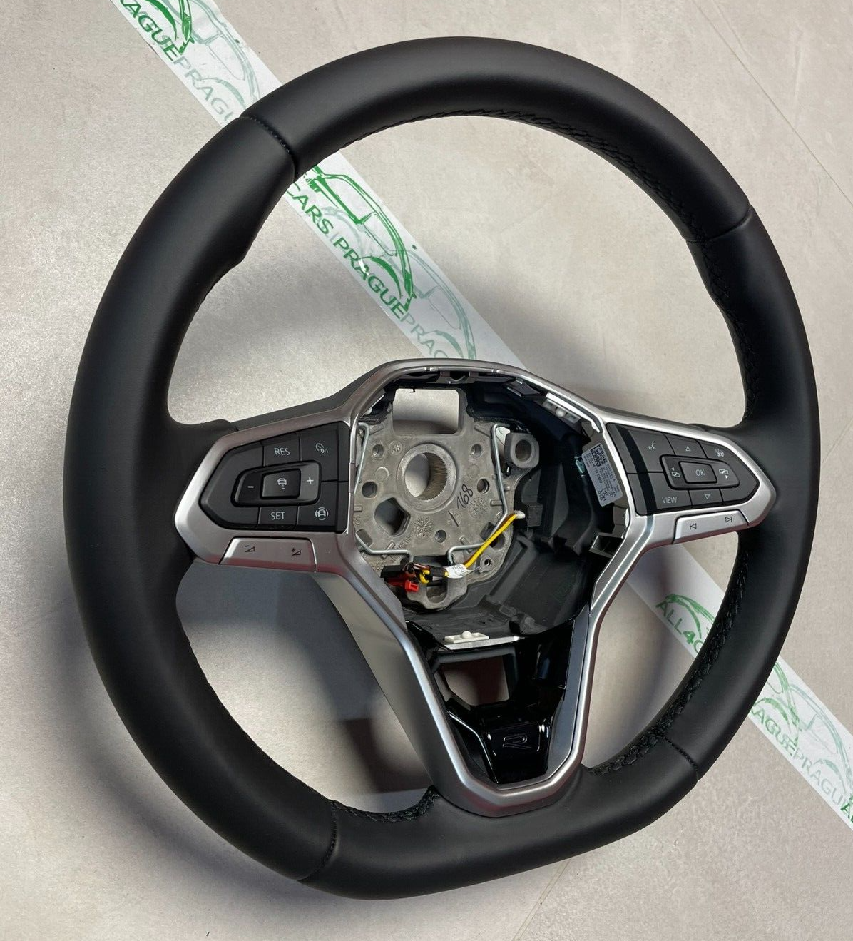 LENKRAD VW GOLF TIGUAN MULTIFUNKTION LENKRAD LOGO R BEHEIZT 5H0419089HP FAST NEU