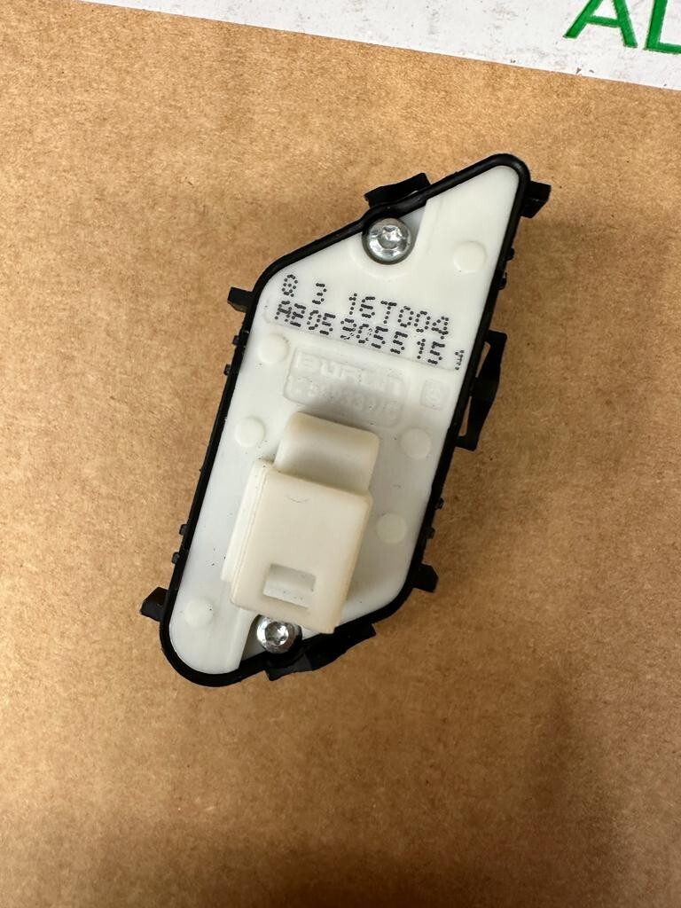 MERCEDES BENZ C-KLASSE W205 TÜRSCHLOSS-ENTRIEGELUNGSSCHALTER RECHTS A2059055151 - Obrázek 11