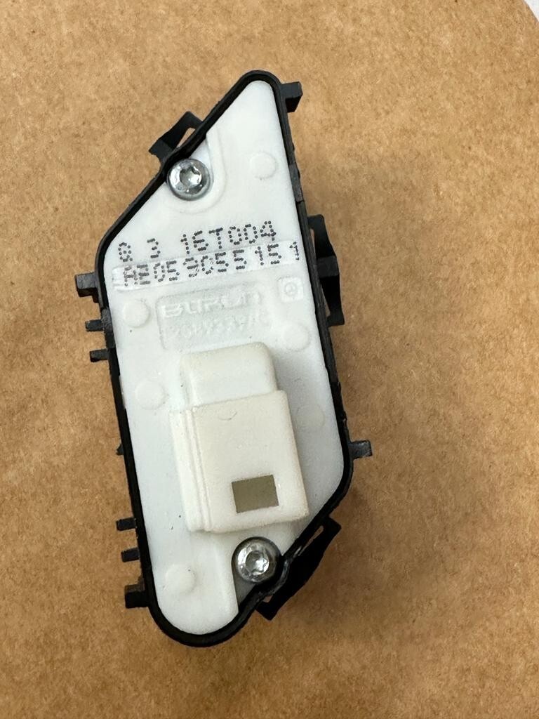 MERCEDES BENZ C-KLASSE W205 TÜRSCHLOSS-ENTRIEGELUNGSSCHALTER RECHTS A2059055151 - Obrázek 4