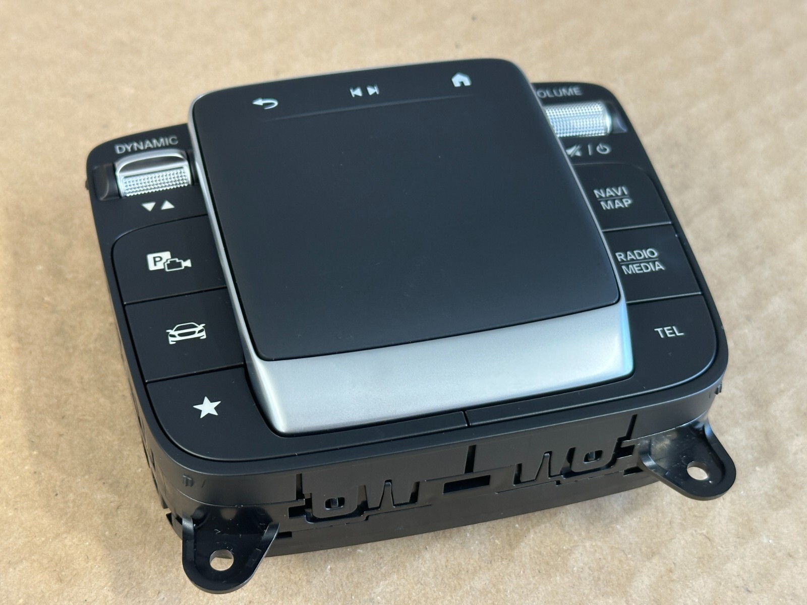 MERCEDES BENZ GLE TOUCHPAD SCHALTER A1679005932 FAST NEU DEMONT VOM TEST WAGEN.. - Obrázek 7