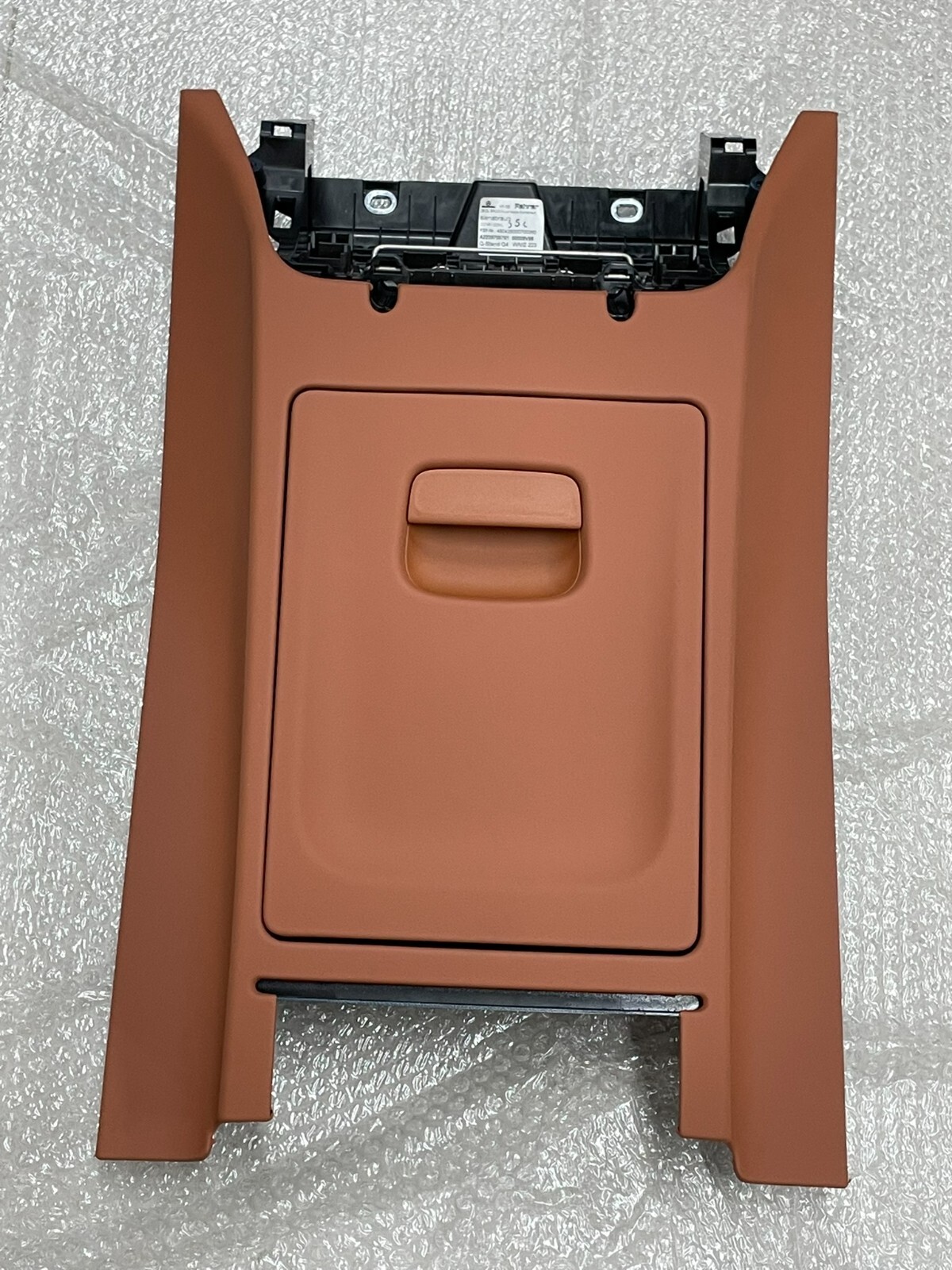 MERCEDES-BENZ S-KLASSE W223 V223 ABLAGEFACH A2239700701 SIENA BRAUN ORIG. DEMONT