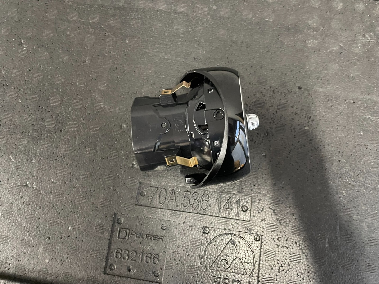 MERCEDES C-KLASSE 205 LUFTDÜSE LUFTAUSSTRÖMER VORN LINKS LL Li A2058301154 TEST - Obrázek 8