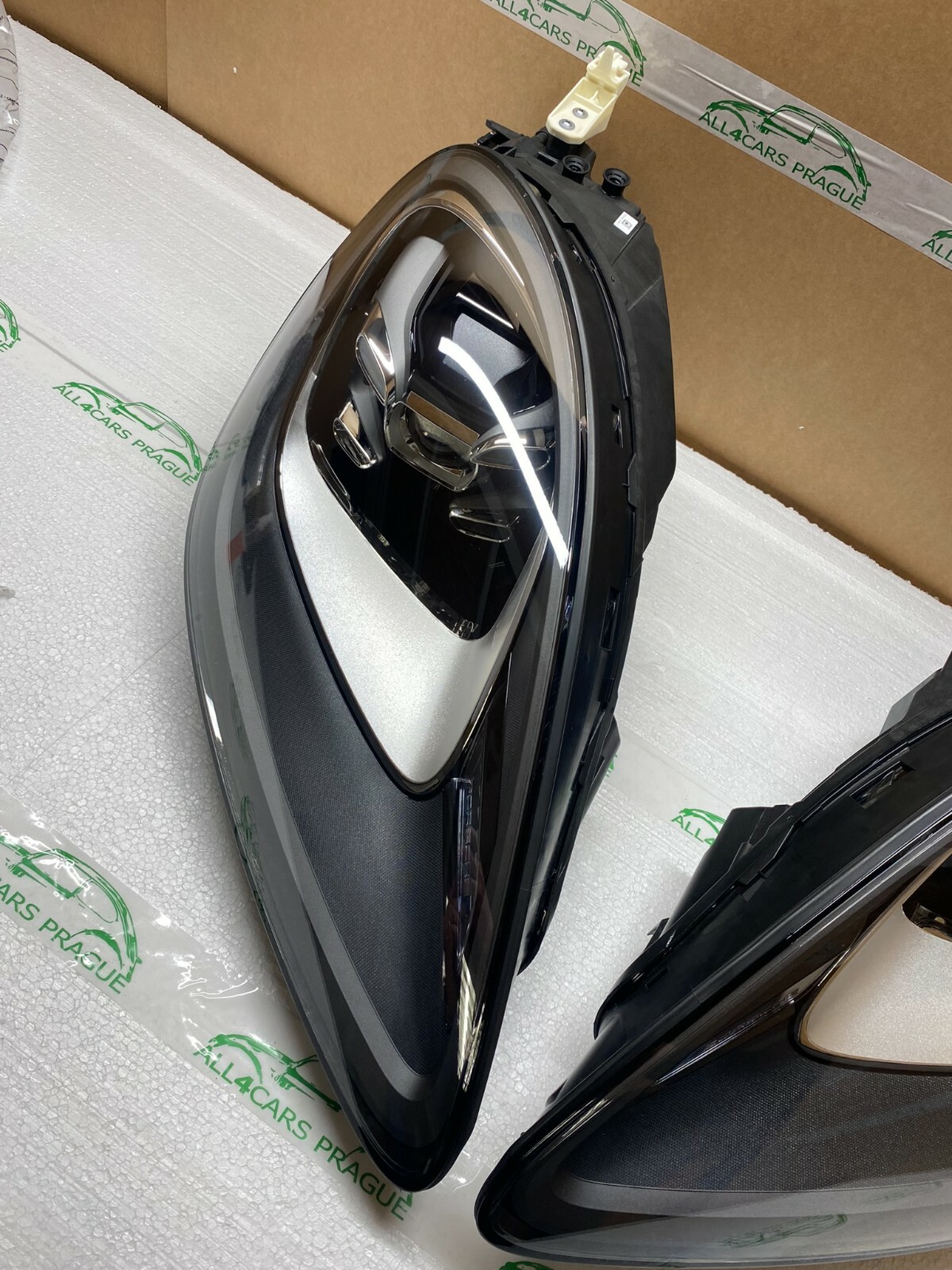 PORSCHE CAYENNE 9Y SCHEINWERFERN SATZ KOMPLET 9Y0941033T + 9Y0941034T ORIG.NEU ! - Obrázek 9