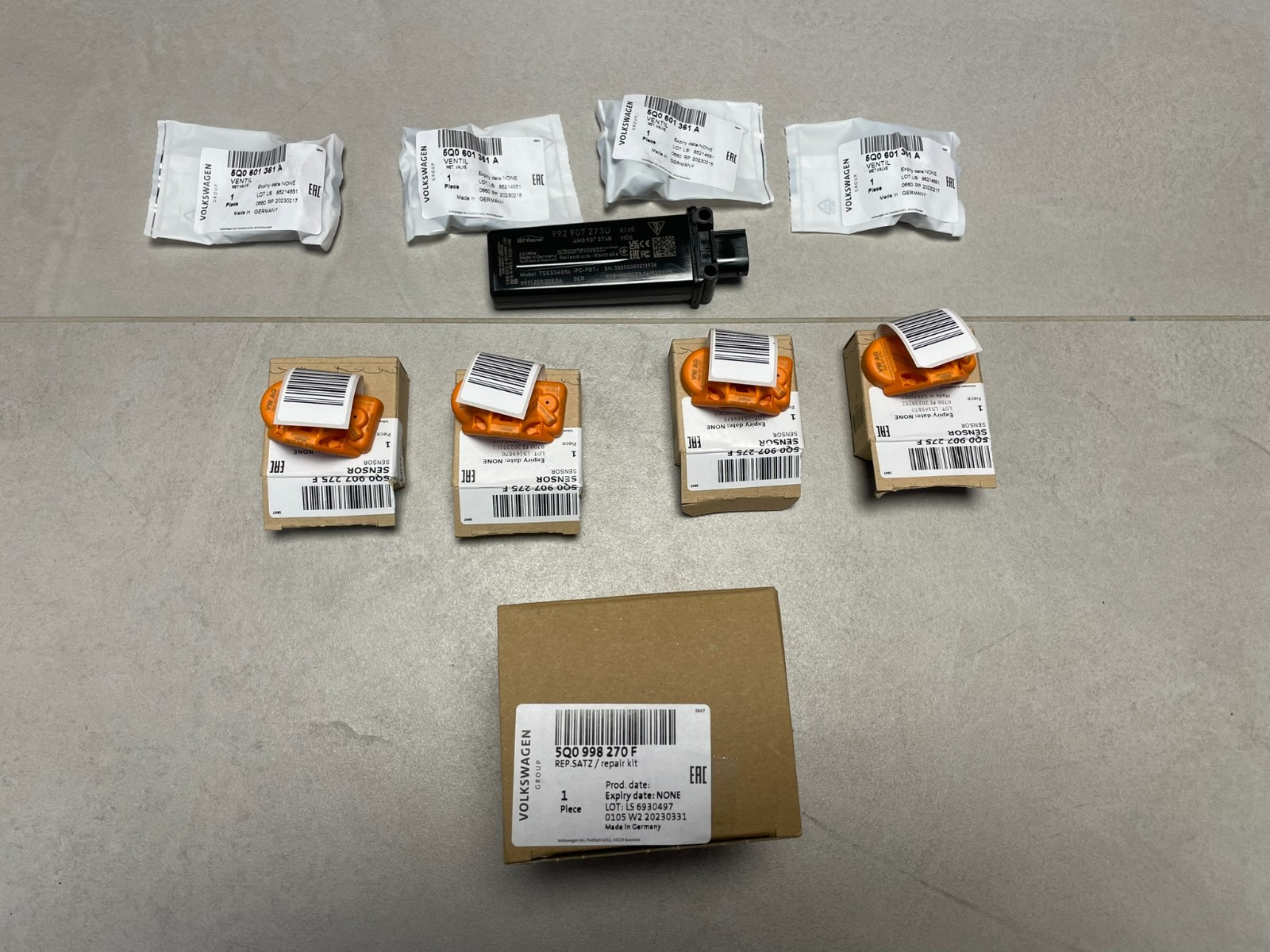 PORSCHE ORIG. RETROFIT RDKS SENZOR STEUERGERÄT VERLEGUNG 5Q0907275F + 992907273D - Obrázek 8