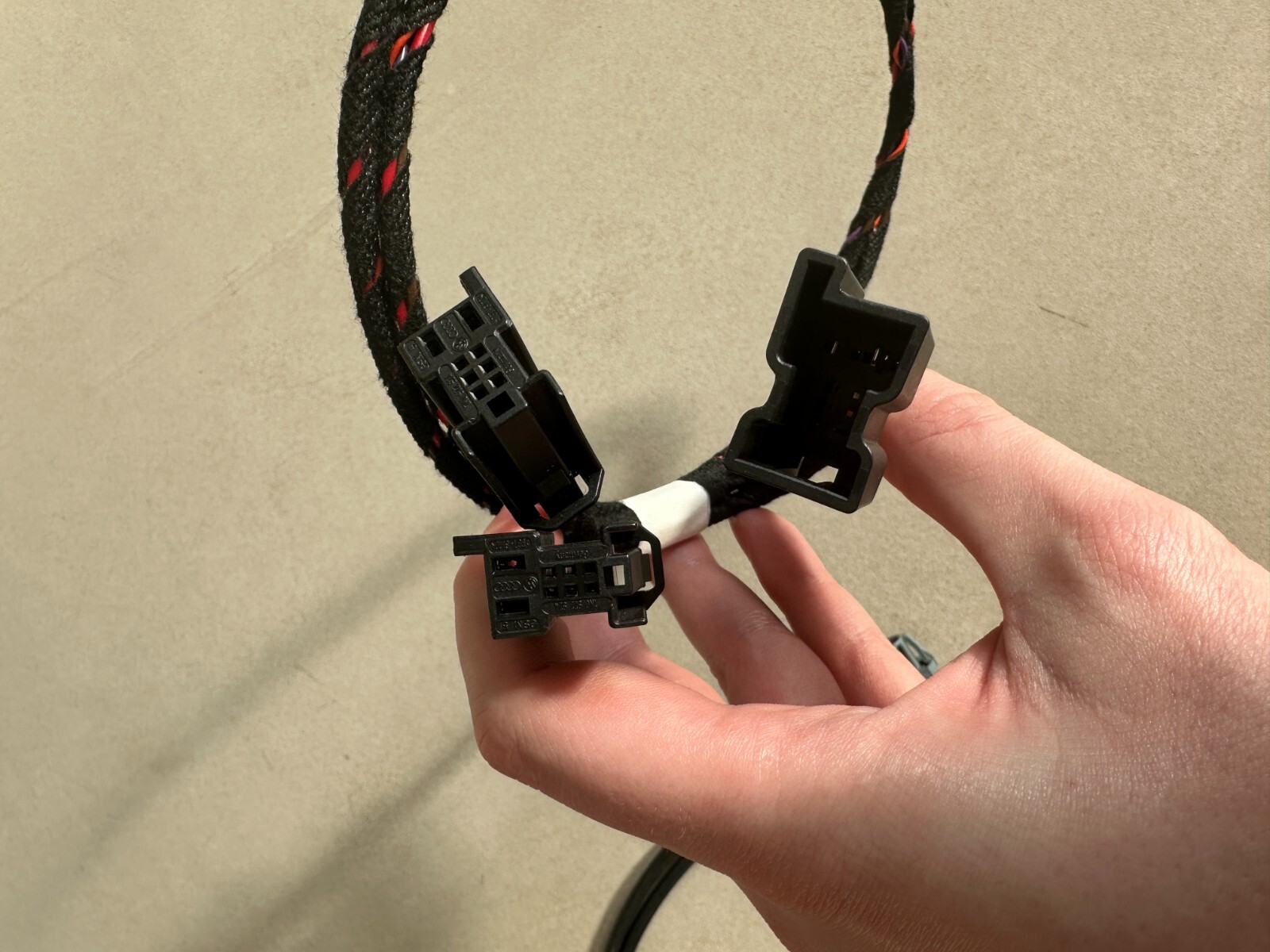 PORSCHE TAYCAN LCD NAVI BEDIENEINHEIT MIT TOUCH-SCREEN 9J1919599P ORIG. NEU!! - Obrázek 16