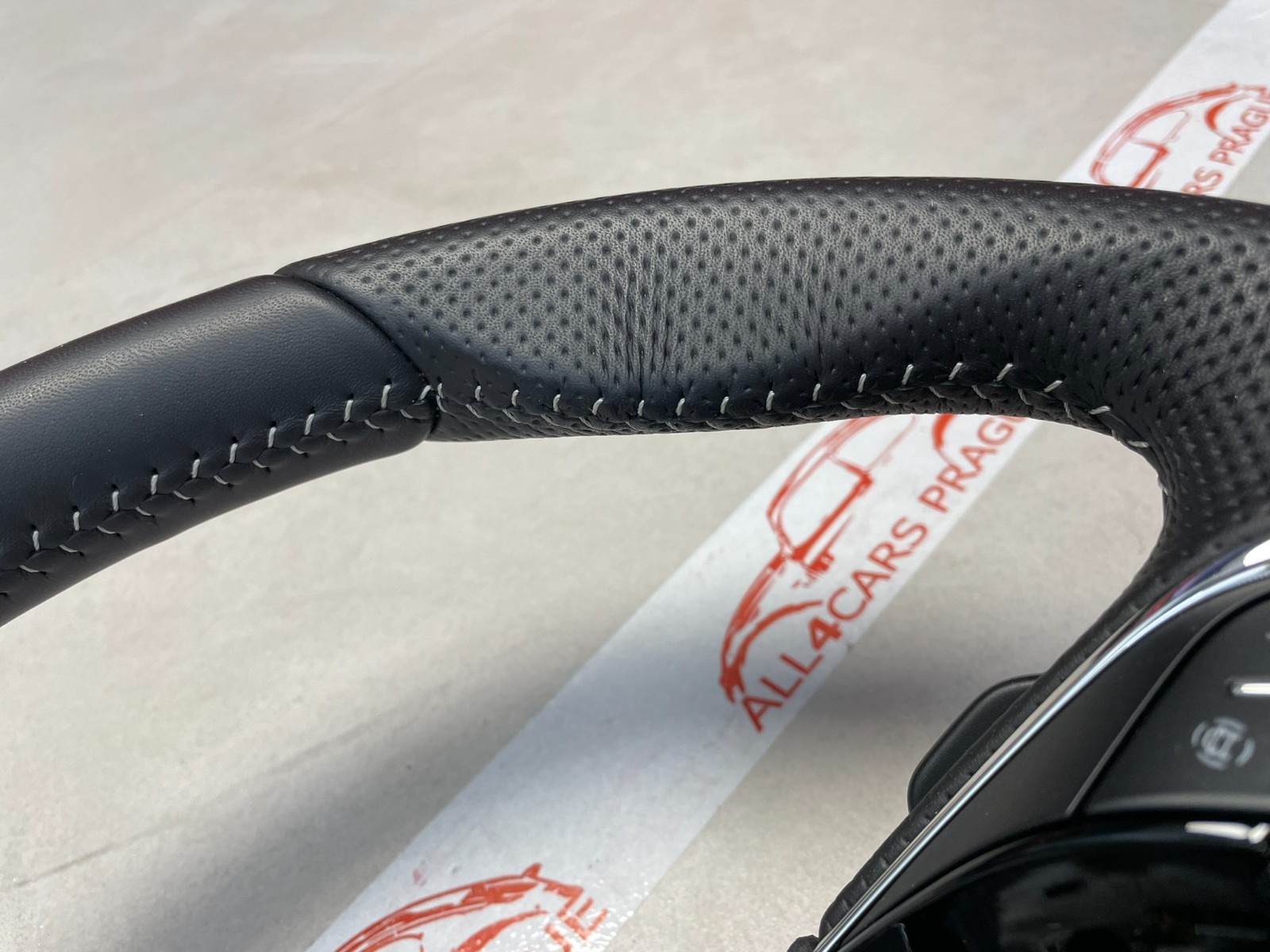 ŠKODA OCTAVIA IV 5E3 SPORT LINE LENKRAD ABGEFLACHT GELOCHT 5E3419093AT FAST NEU - Obrázek 16