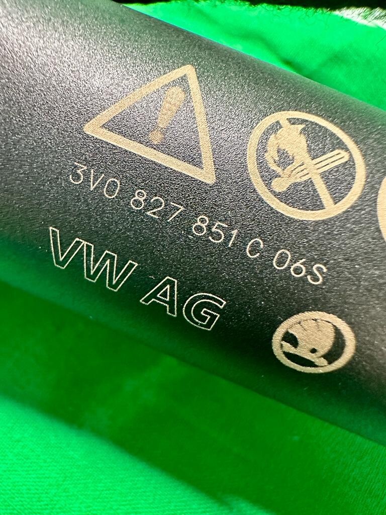 SKODA SUPERB ELEKTRISCHE ANTRIEBSEINHEIT FÜR ELEKTRISCHE HECKLAPE 3V0827851C OE - Obrázek 3