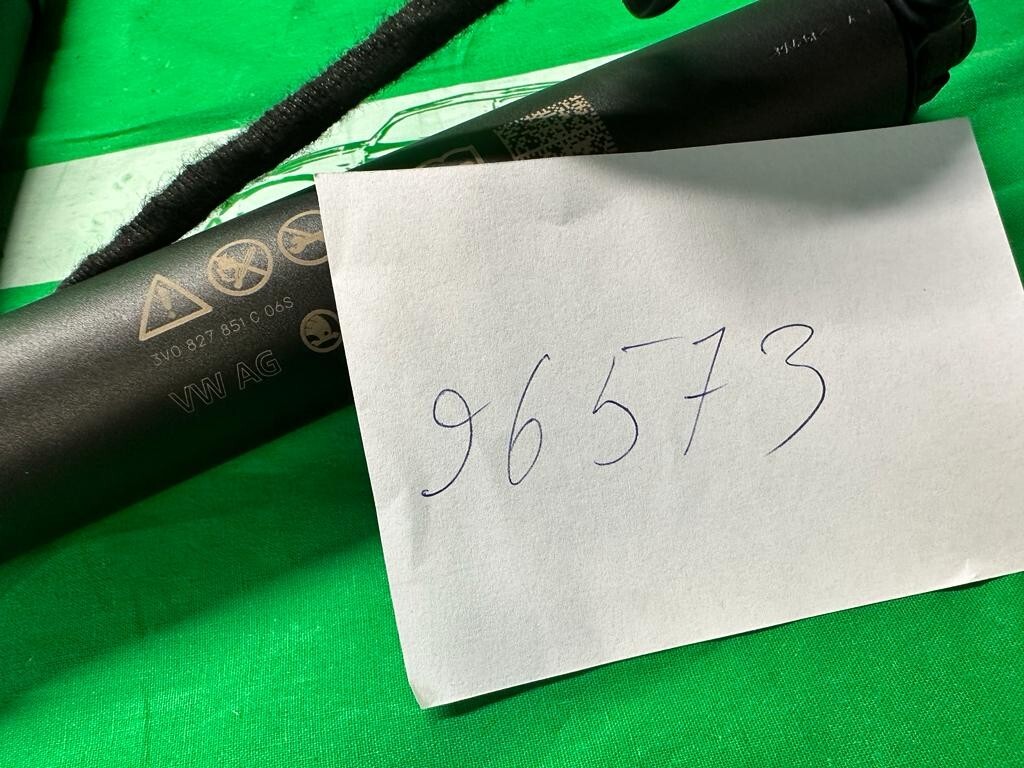 SKODA SUPERB ELEKTRISCHE ANTRIEBSEINHEIT FÜR ELEKTRISCHE HECKLAPE 3V0827851C OE - Obrázek 8