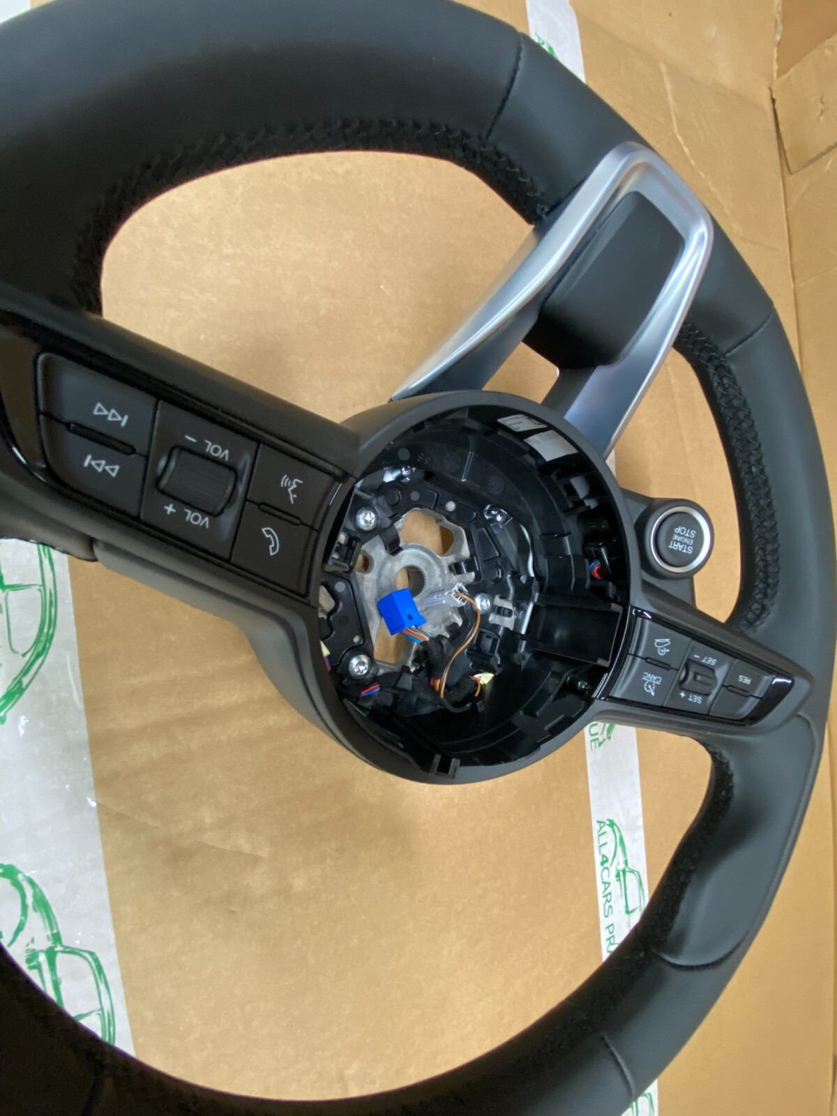 SPORT LENKRAD ALFA ROMEO GIULIETTA LEDER MULTIFUNKTION SPORTLENKRAD 311990599CDU - Obrázek 14