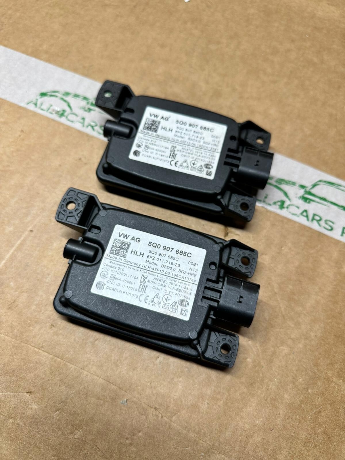 VW AUDI SKODA STEUERGERÄT FÜR TOTWINKELERKENNUNG 5Q0907685C ORIG.NEU!!! - Obrázek 4