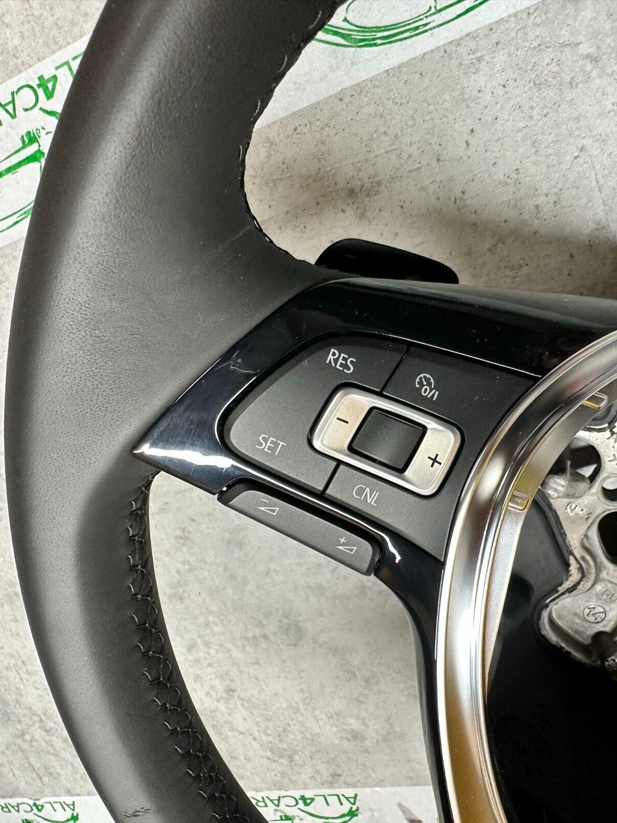 VW GOLF 7 VII PASSAT B8 MULTIFUNKTION LENKRAD DSG LEDER R-LOGO 5G0419091DM E74 - Obrázek 6