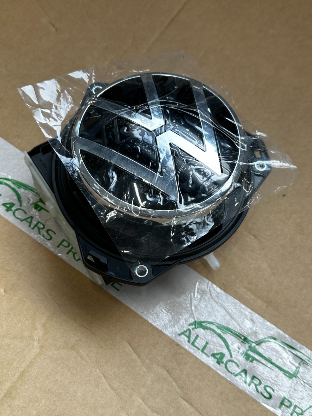 VW GOLF 8 BETÄTIGUNG MIT MIKROSCHALTER MIT VW KAMERA LOGO 5H0827469AA ORIG.NEU ! - Obrázek 12