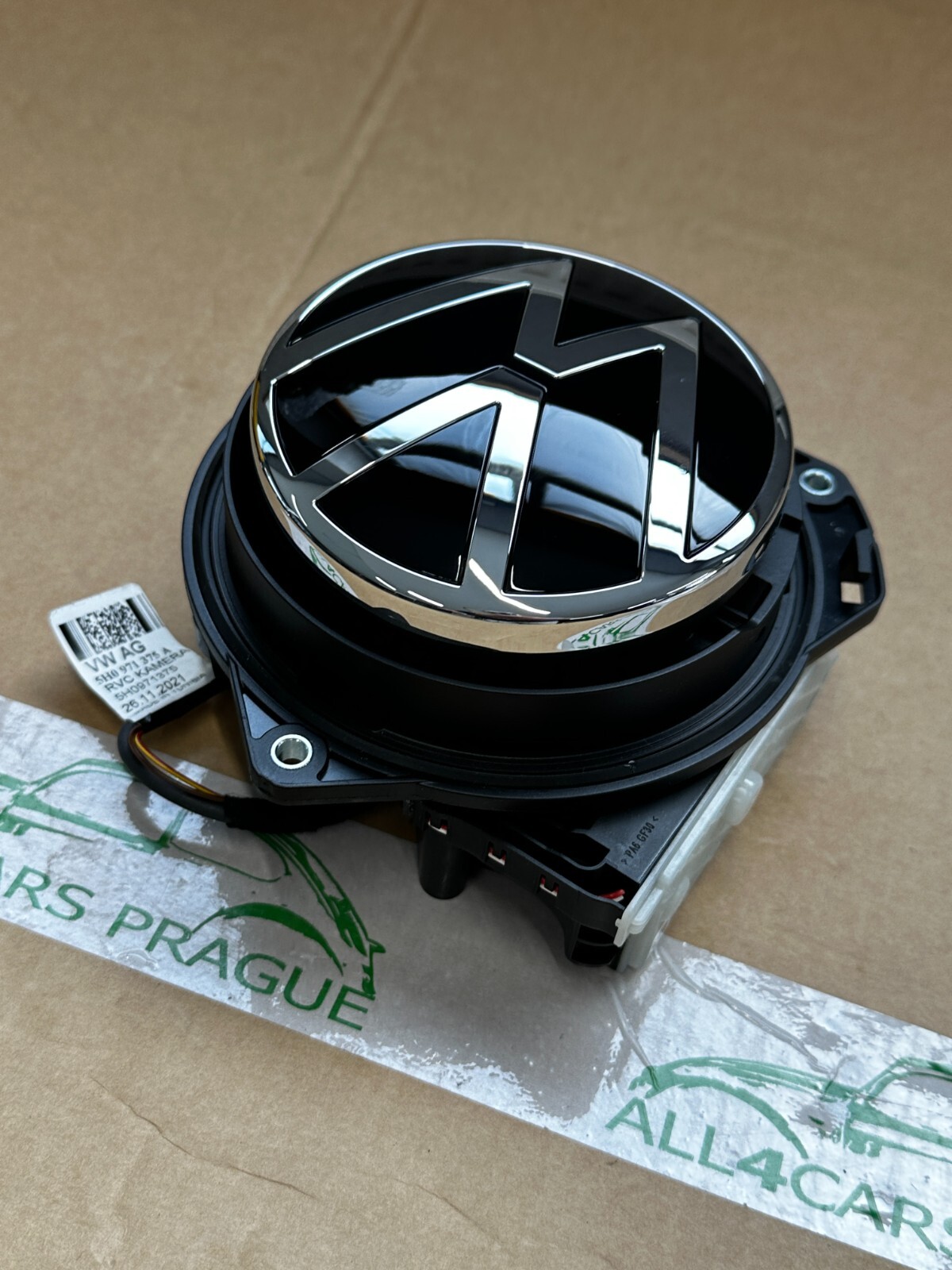 VW GOLF 8 BETÄTIGUNG MIT MIKROSCHALTER MIT VW KAMERA LOGO 5H0827469AA ORIG.NEU ! - Obrázek 9