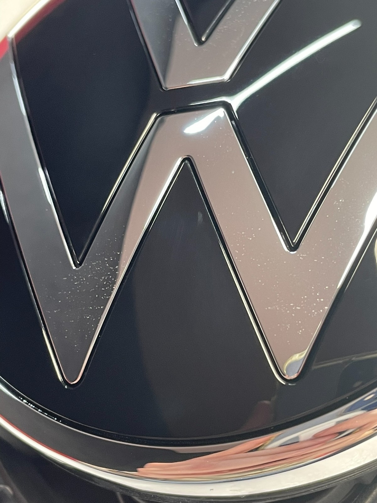 VW GOLF 8 HINTERE TÜRSCHLIESSE LOGO MIT KAMERA MIT MIKROSCHALTER 5H0827469P NEU - Obrázek 8