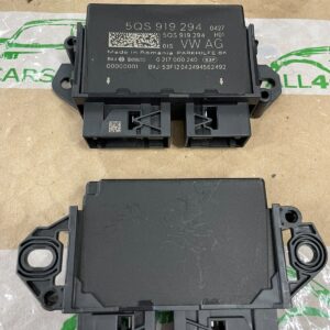 VW GOLF PASSAT TIGUAN CRAFTER CADDY STEUERGERÄT FÜR EINPARKHILFE 8K  5QS919294