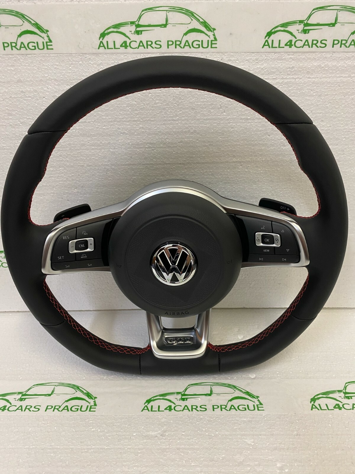 VW GTI MULTIFUKTIONAL LENKRAD KOMPLET MIT SCHALTWIPPEN 2Q0419091CJ ORIG. NEU!!