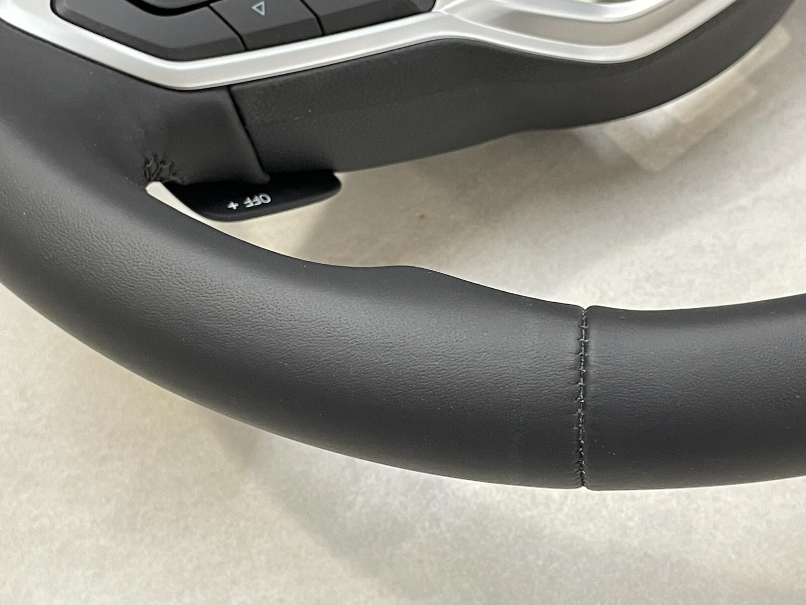 VW PASSAT ARTEON TIG..SPORT LENKRAD ABGEFLACHT LEDER R-LOGO 2G0419089C Fast Neu - Obrázek 16