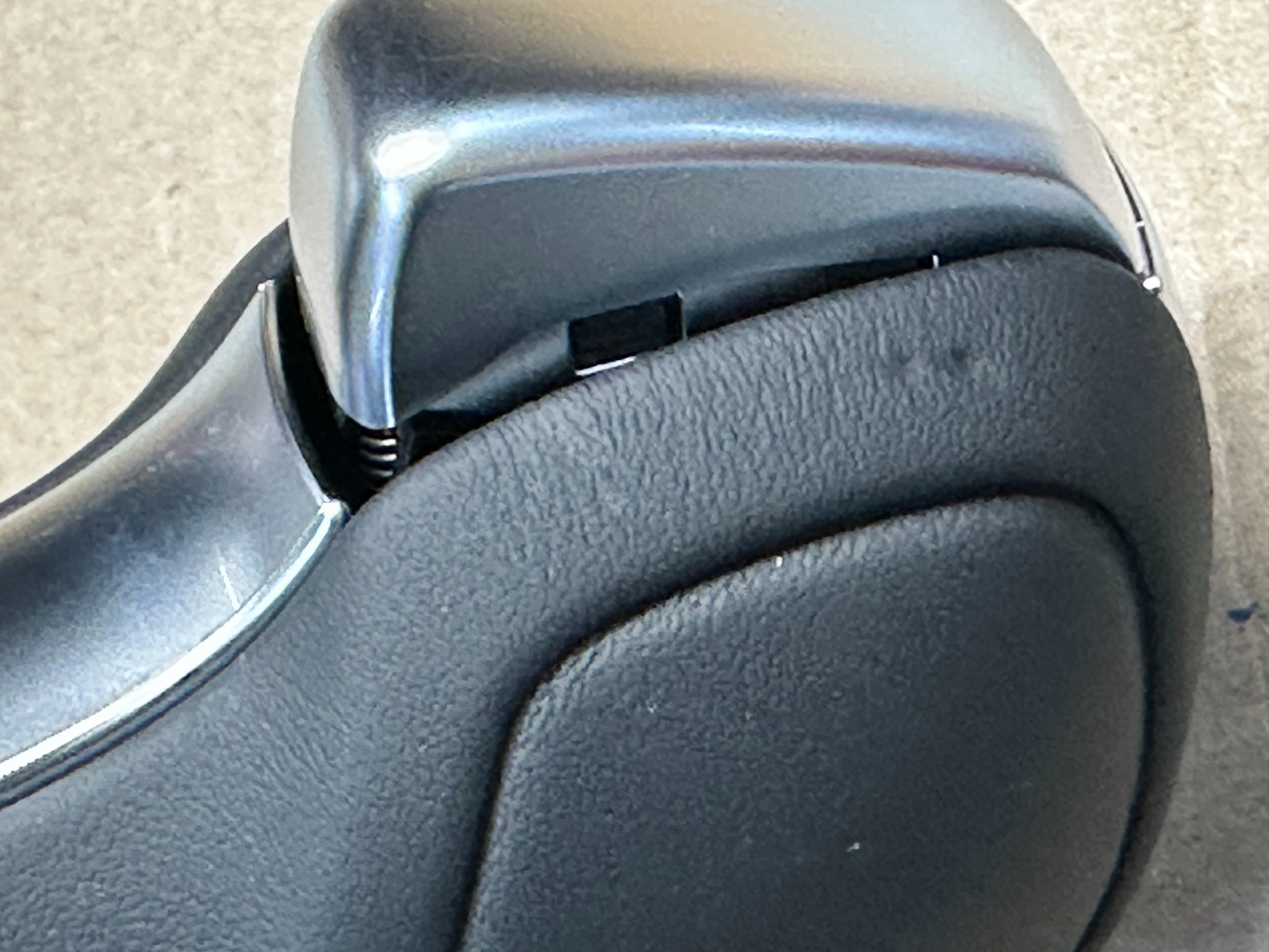 VW PASSAT VW ARTEON SCHALTKNAUF DSG LEDER KOMPLET 3G1713203C ORIGINAL VW TEIL - Obrázek 17