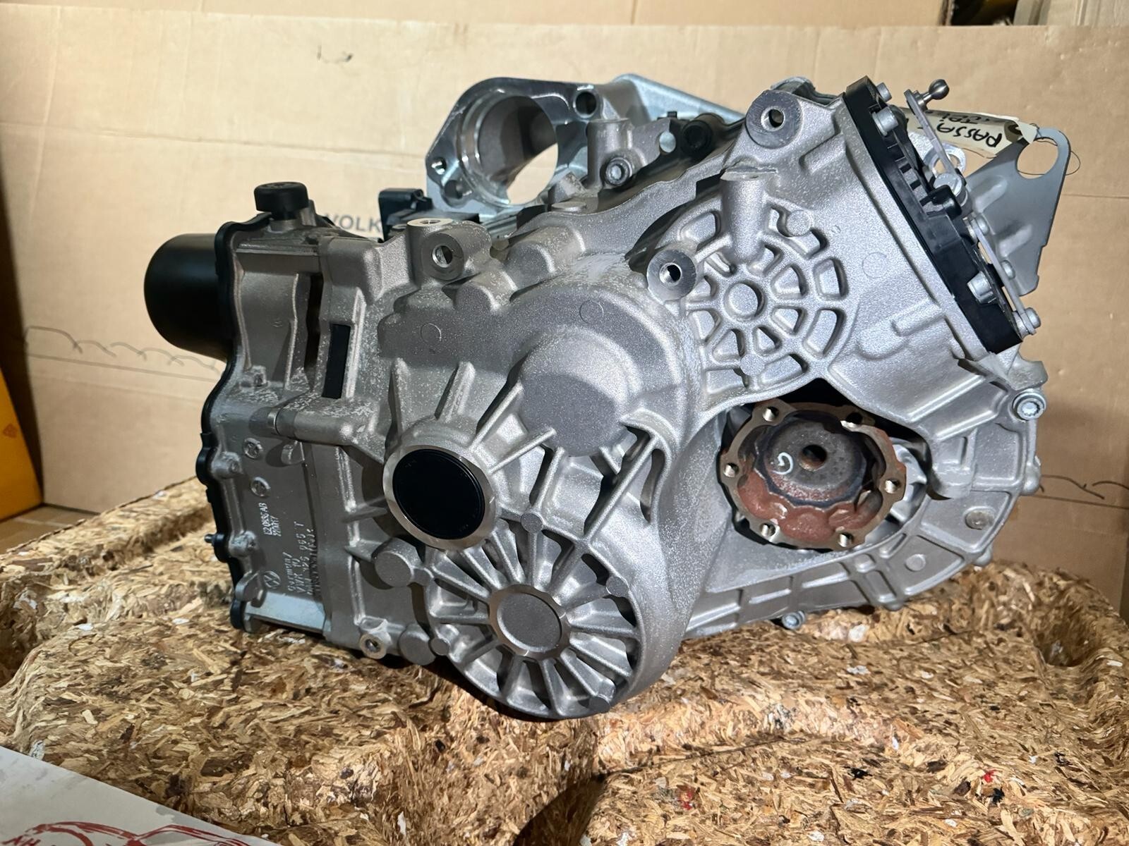 VW PASSAT/VARIANT/4MOTION AUTOMATIKGETRIEBE DSG, CODE: SMV, - NEU-!! ORIGINAL - Obrázek 4