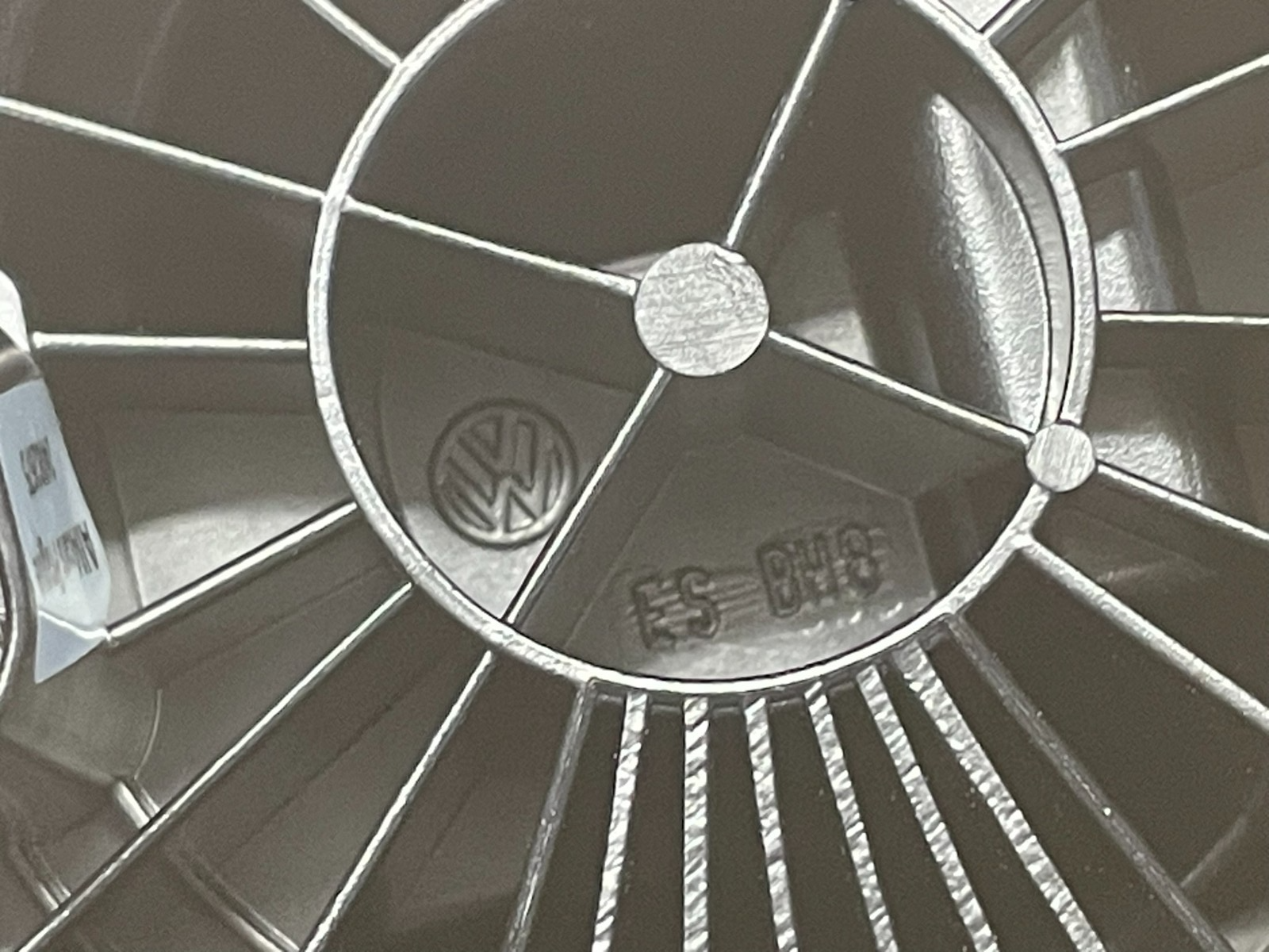 VW POLO, VW T-ROC HECKKLAPENSCHLOSS BETÄTIGUNG MIKROSCHALTER 2G6827469 FAST NEU - Obrázek 19